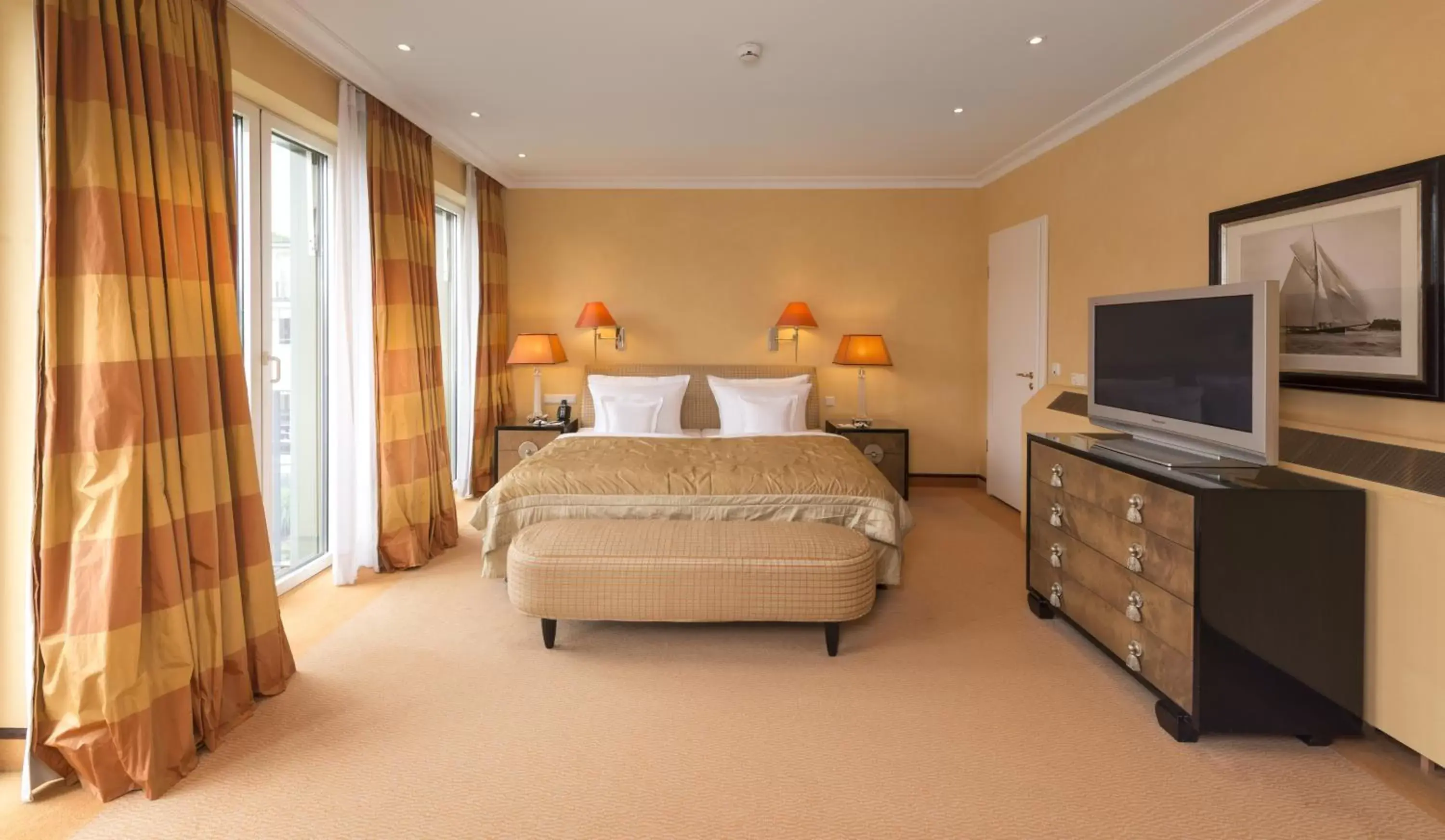 Decorative detail, Bed in Parkhotel Bremen – ein Mitglied der Hommage Luxury Hotels Collection