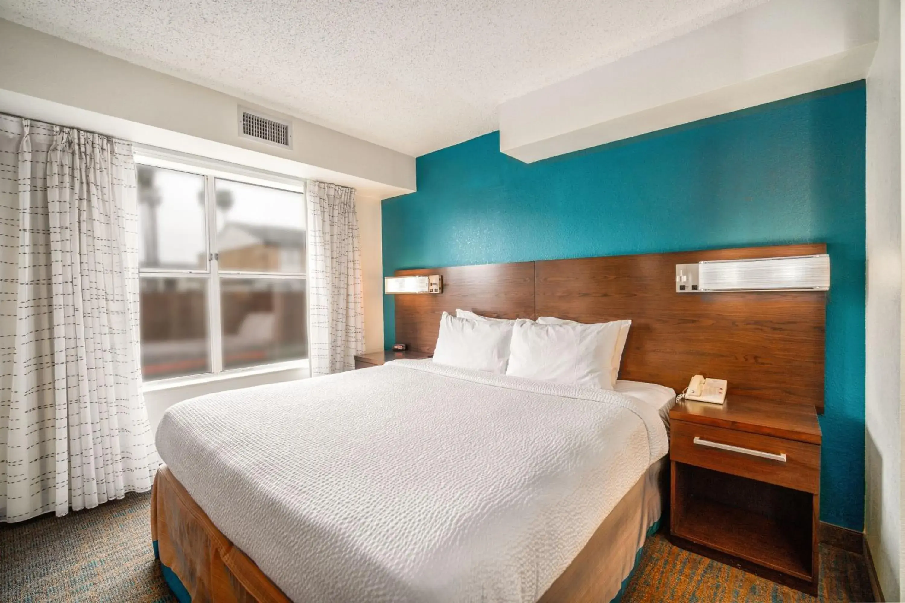 Bedroom, Bed in Residence Inn by Marriott McAllen