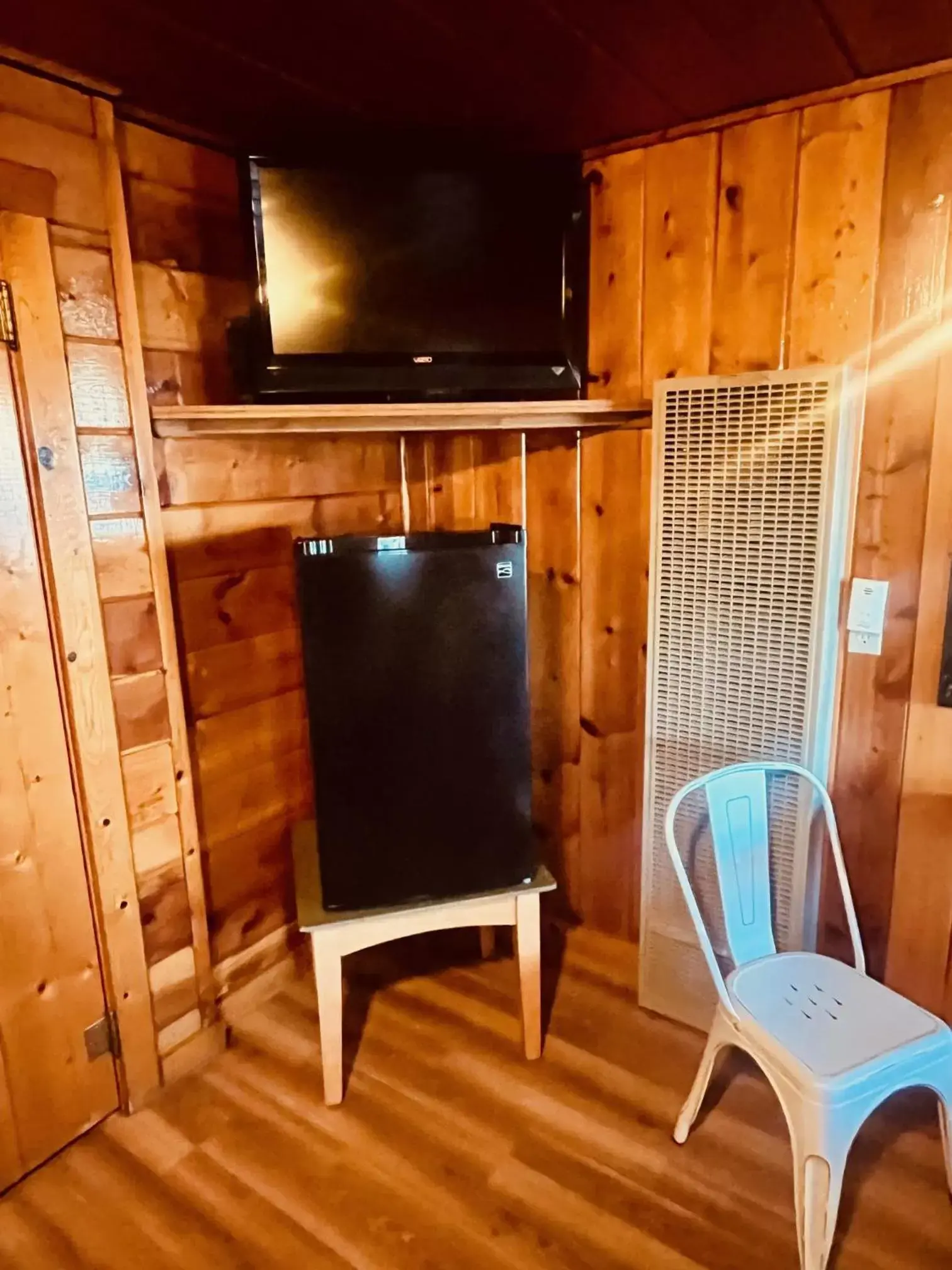 TV and multimedia, Seating Area in Lodge at Poncha Springs