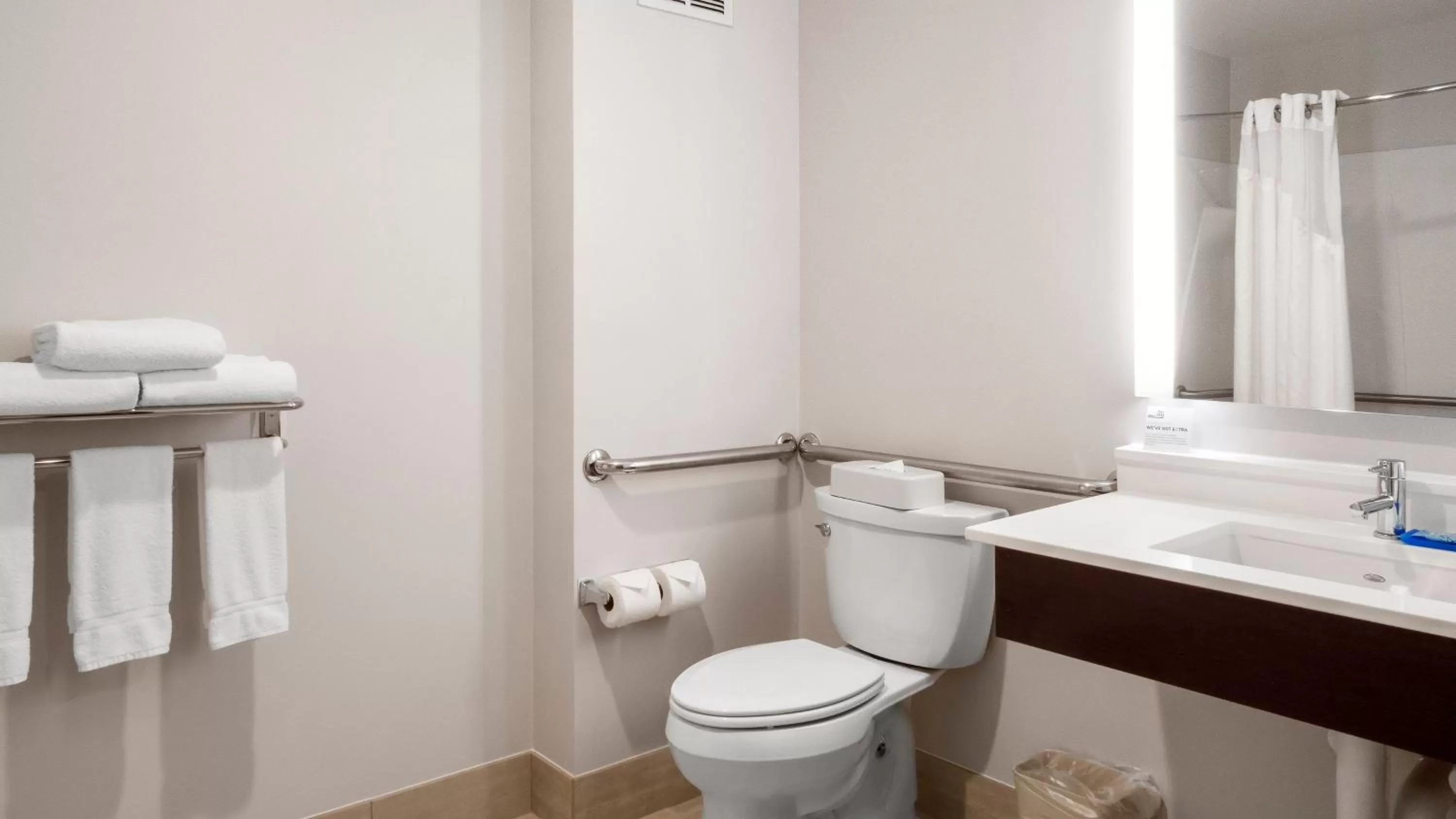 Photo of the whole room in Holiday Inn Express Hotel & Suites Newton Sparta by IHG