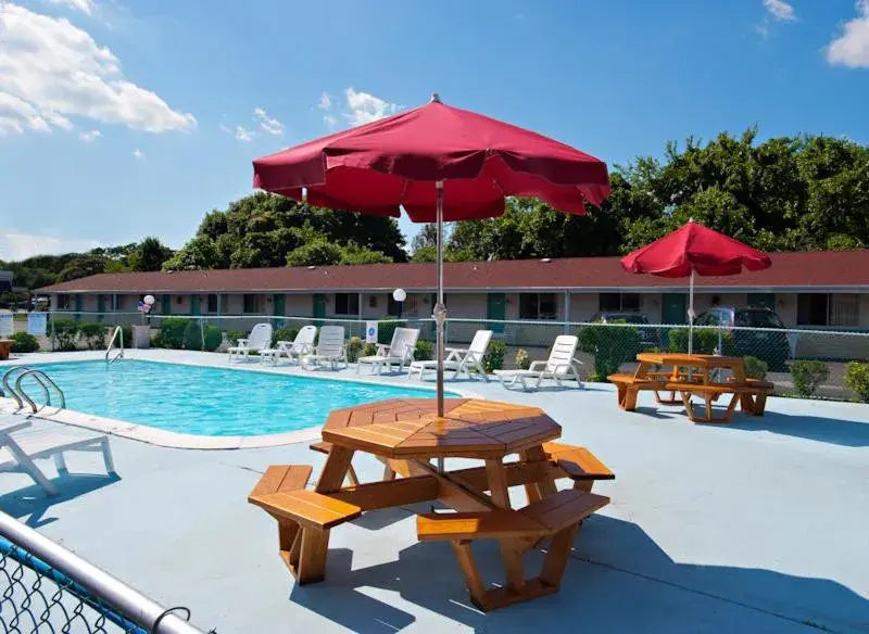 King Room - Smoking in Economy Motel Inn and Suites Somers Point King Room - Smoking in Economy Motel Inn and Suites Somers Point