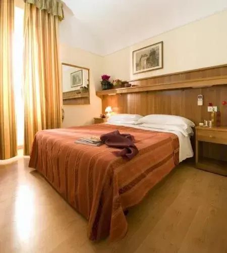 Photo of the whole room, Bed in Hotel Altavilla