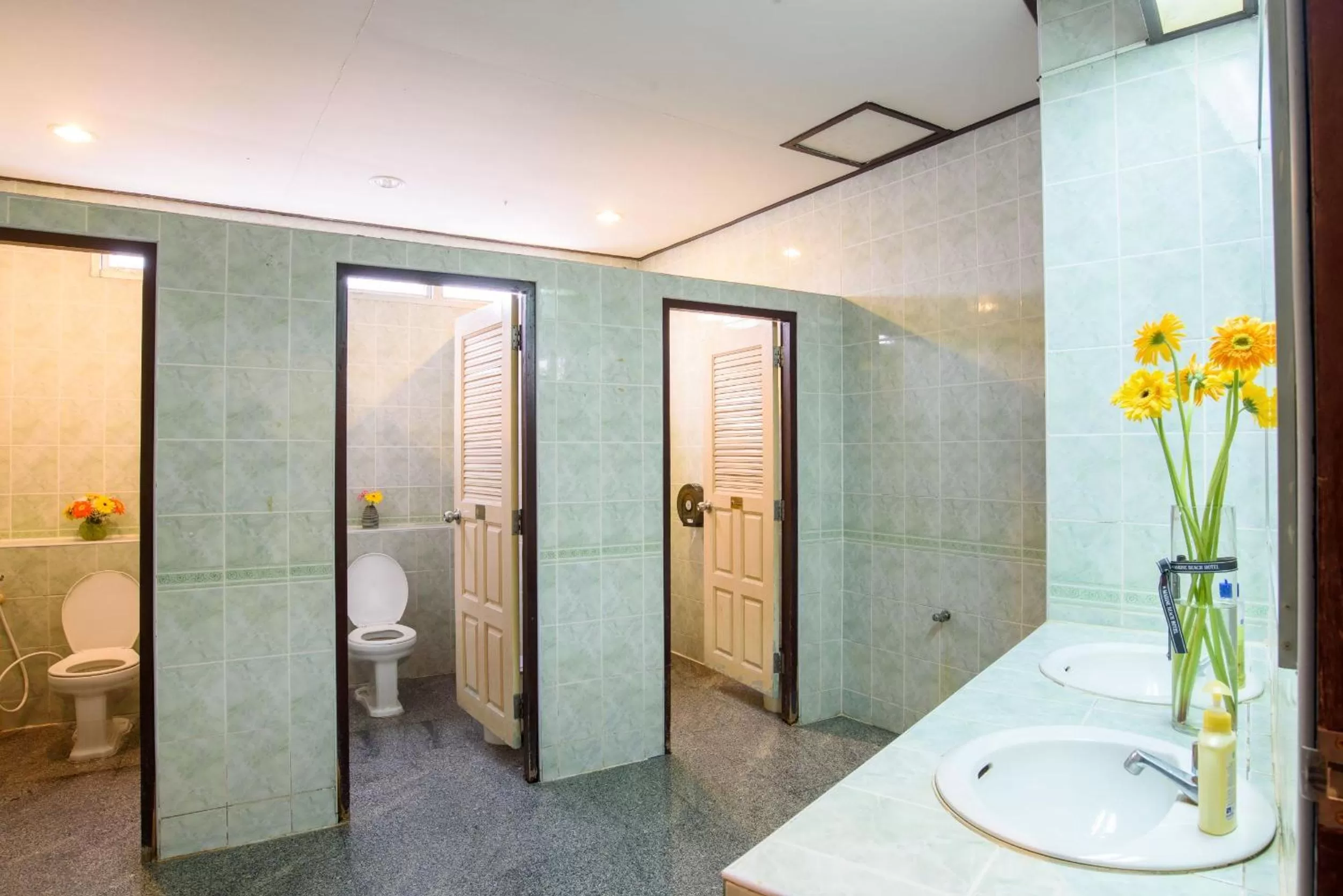 Toilet in Marine Yensabai Pattaya