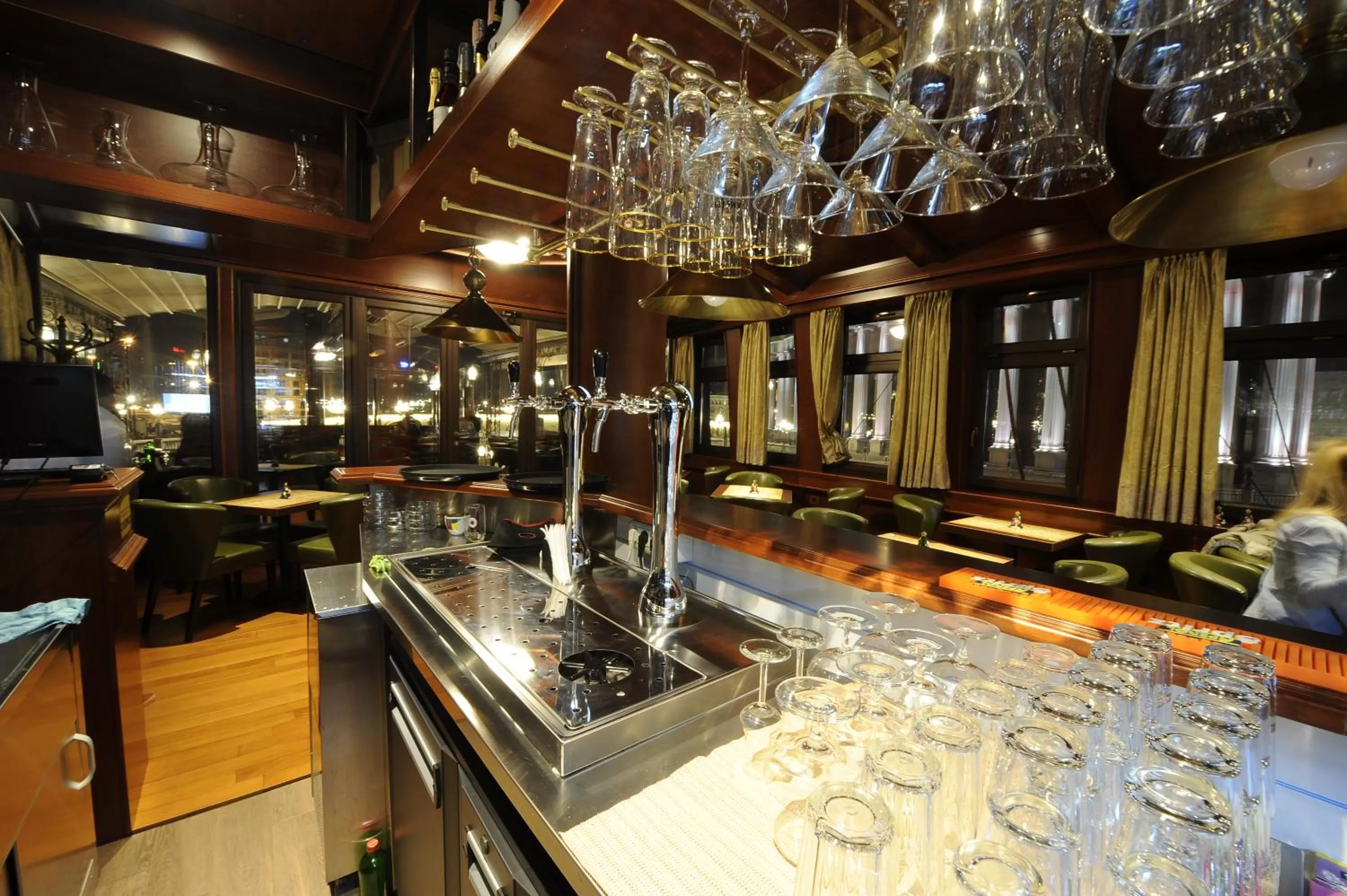 Lounge or bar in Hotel Senigallia