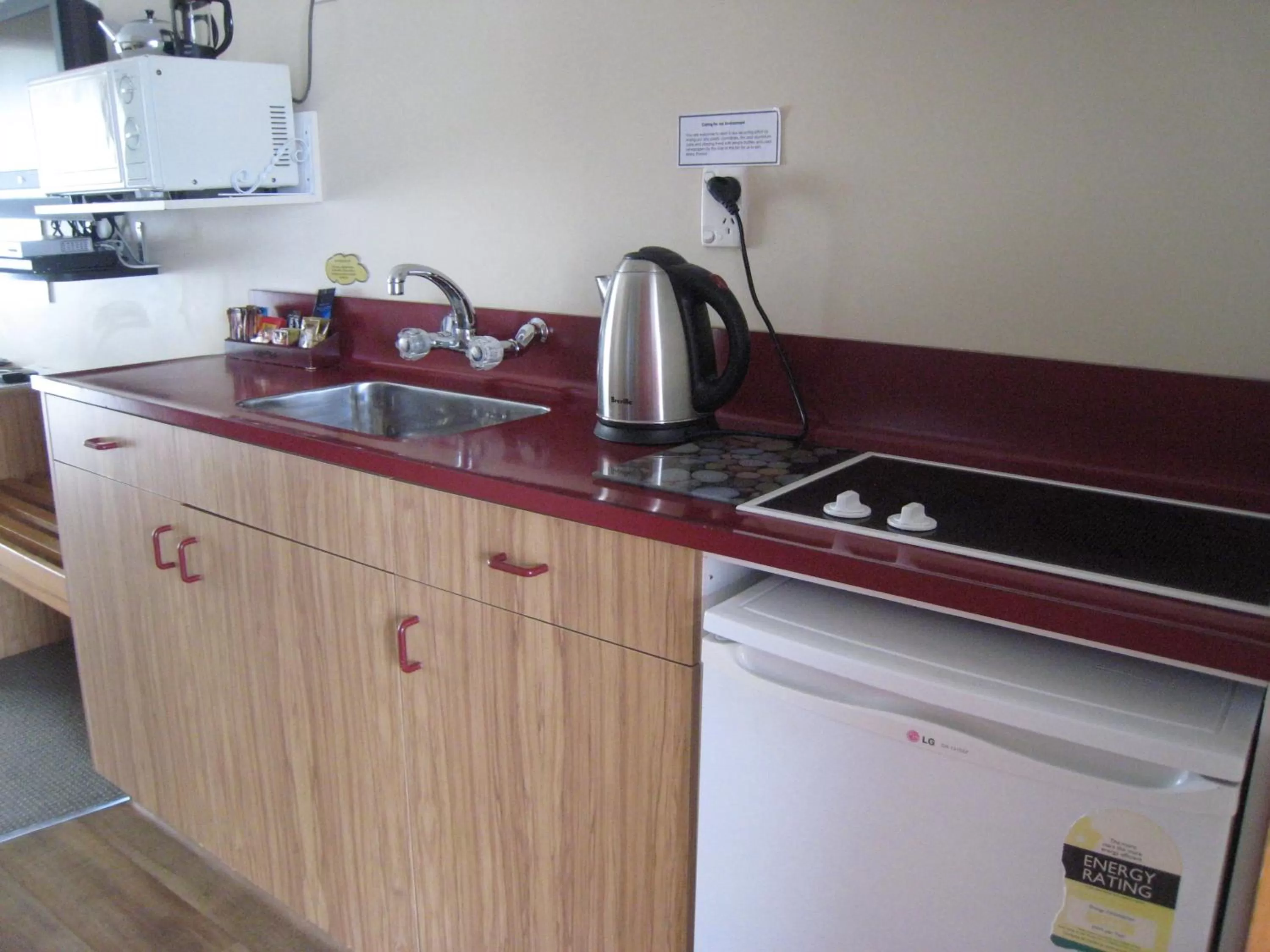 Kitchen or kitchenette in Buller Court on Palmerston