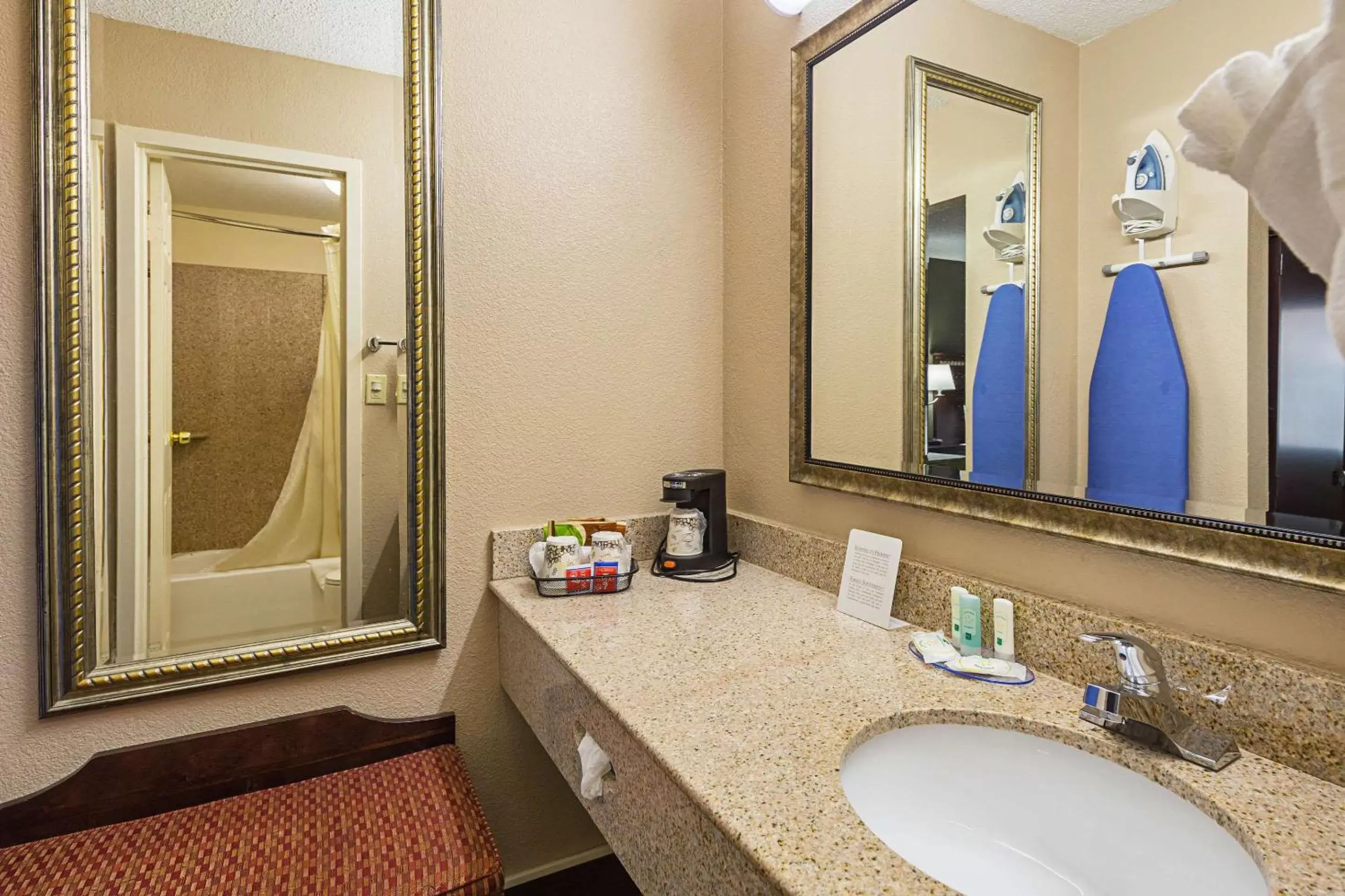 Photo of the whole room, Bathroom in Quality Inn & Suites Greenville - Haywood Mall