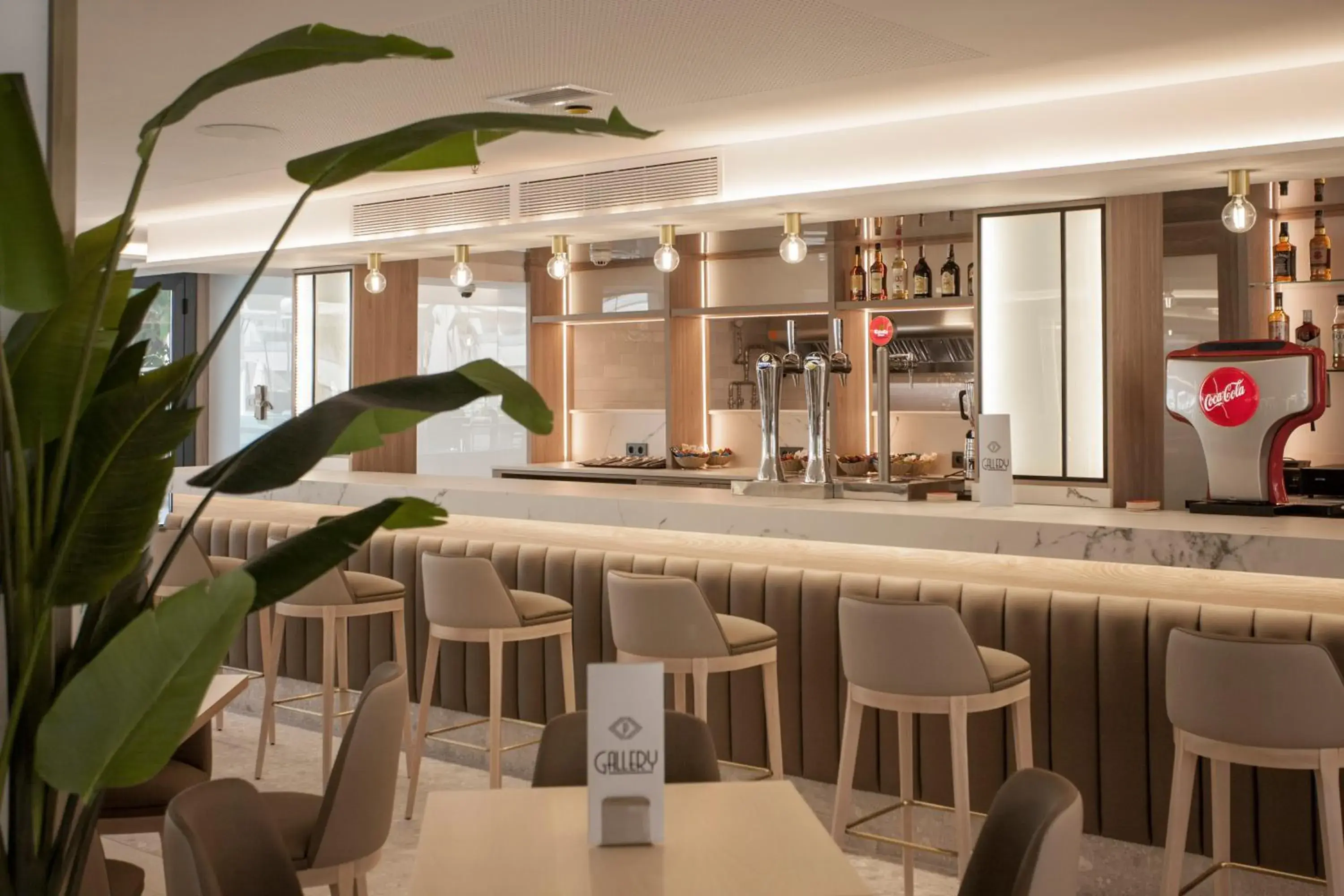 Lounge or bar in Hotel Presidente 4 sup Lounge or bar in Hotel Presidente 4 sup