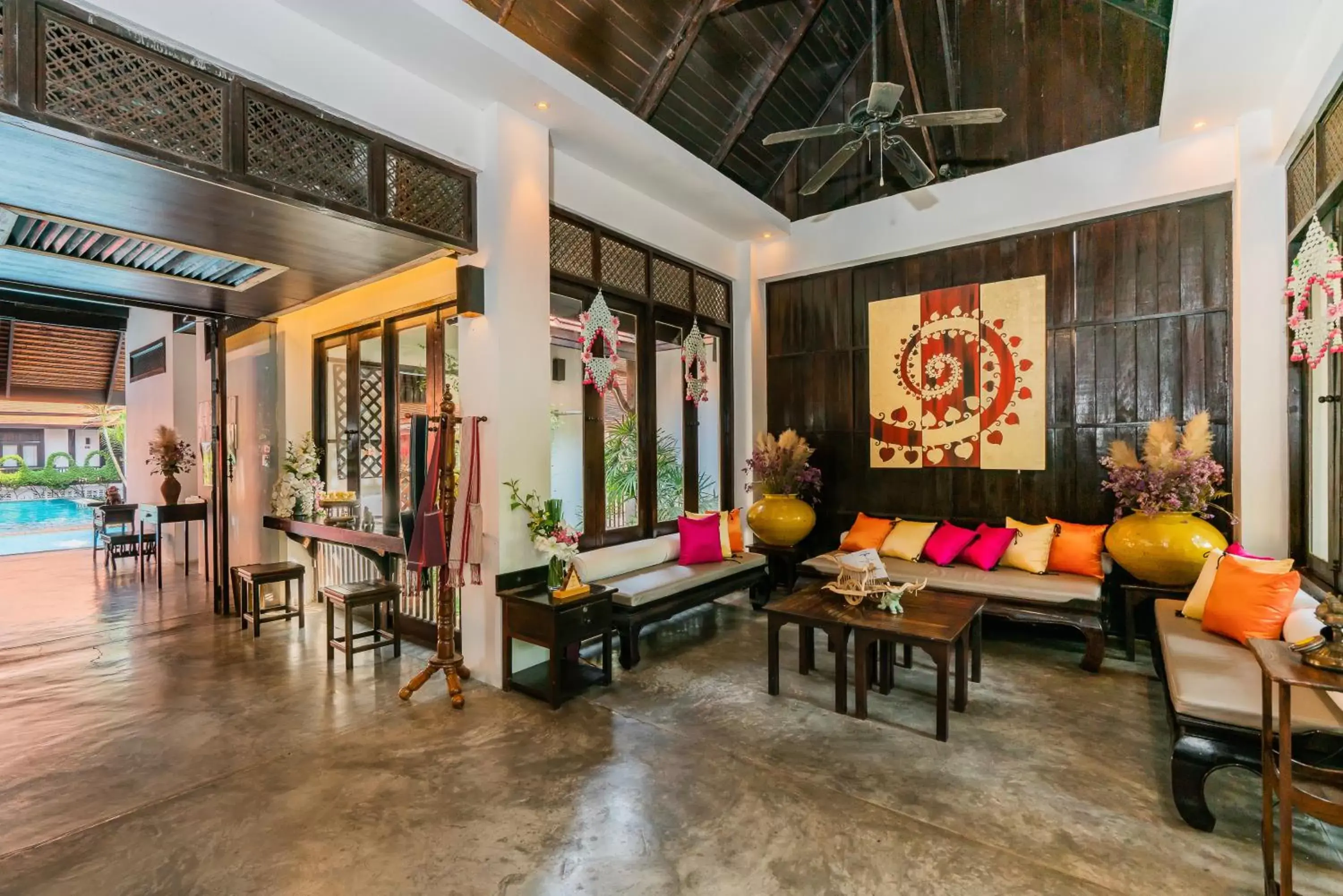 Lobby or reception in Legendha Sukhothai Hotel - SHA certified