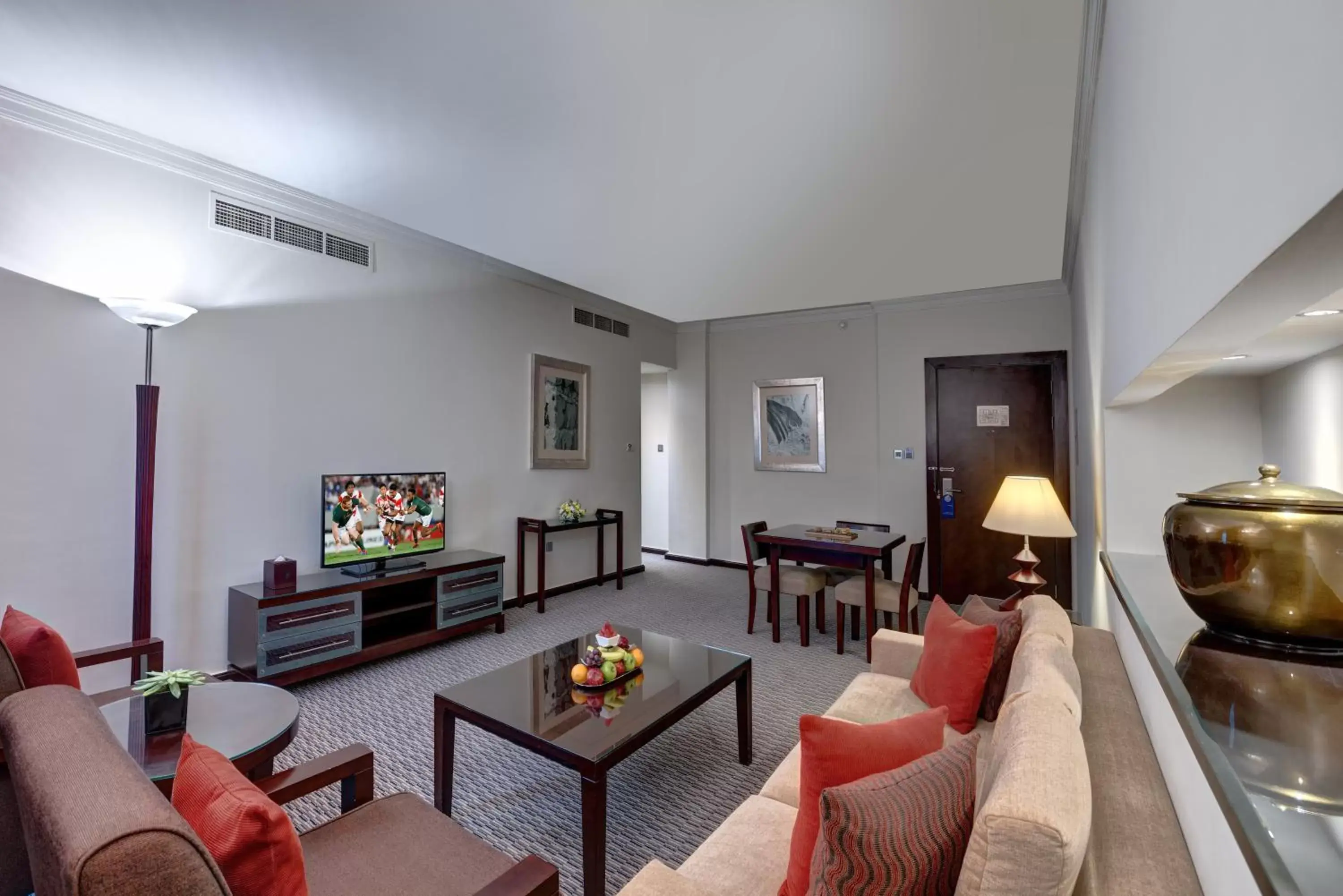 Living room, Seating Area in Media Rotana Dubai