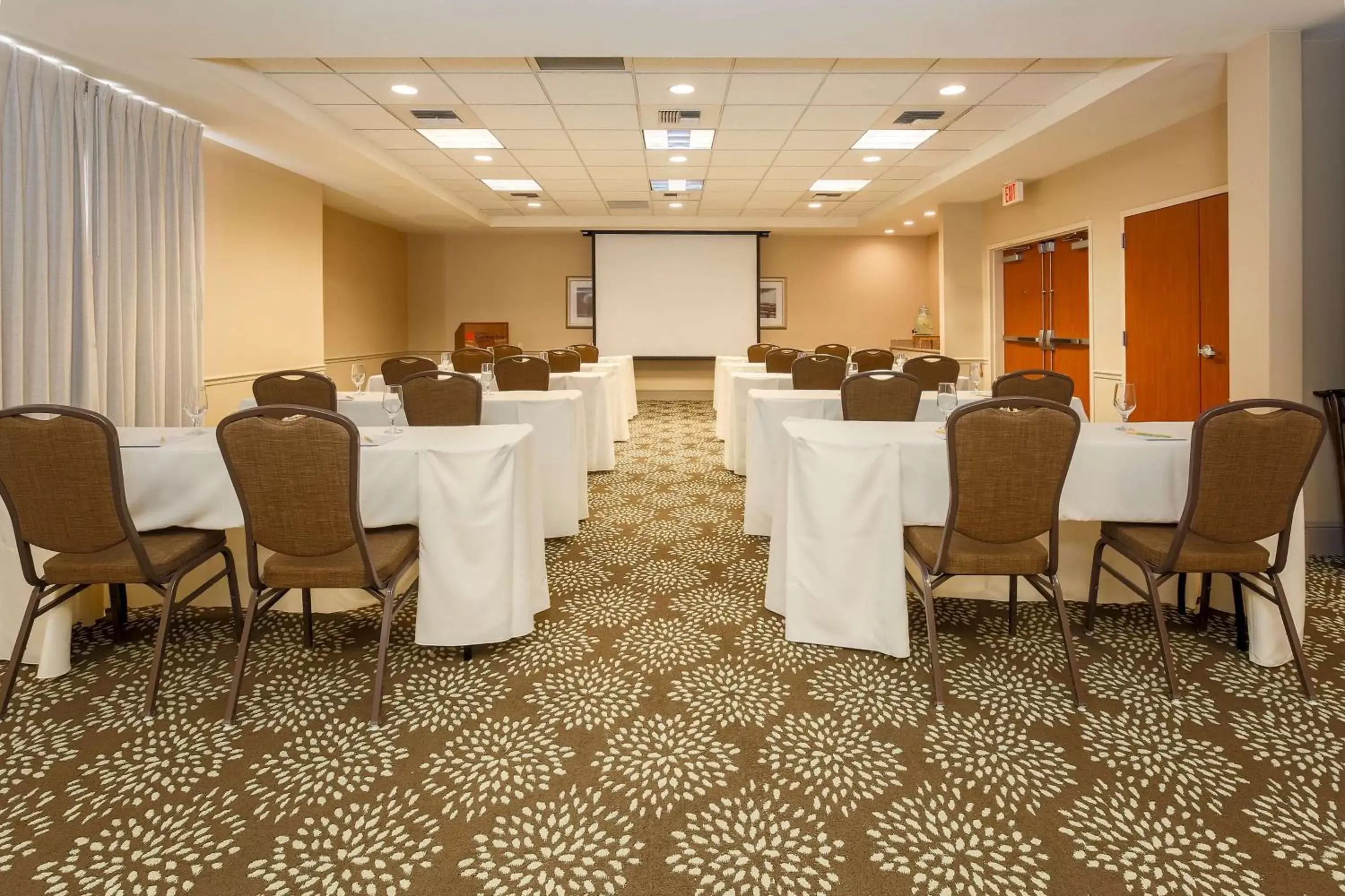 Meeting/conference room in Hilton Garden Inn Bakersfield