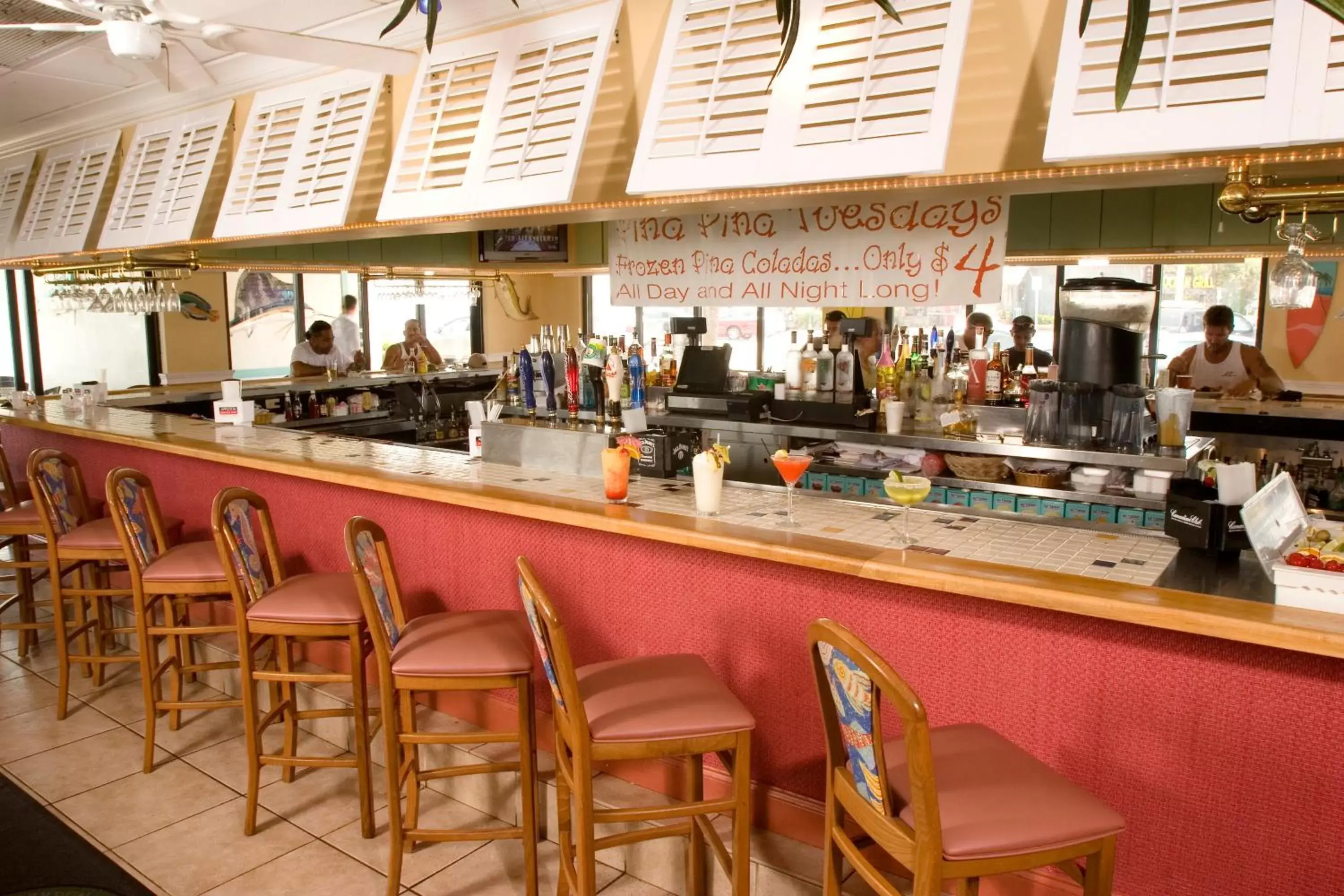 Lounge or bar, Lounge/Bar in Ocean Breeze Inn Vero Beach