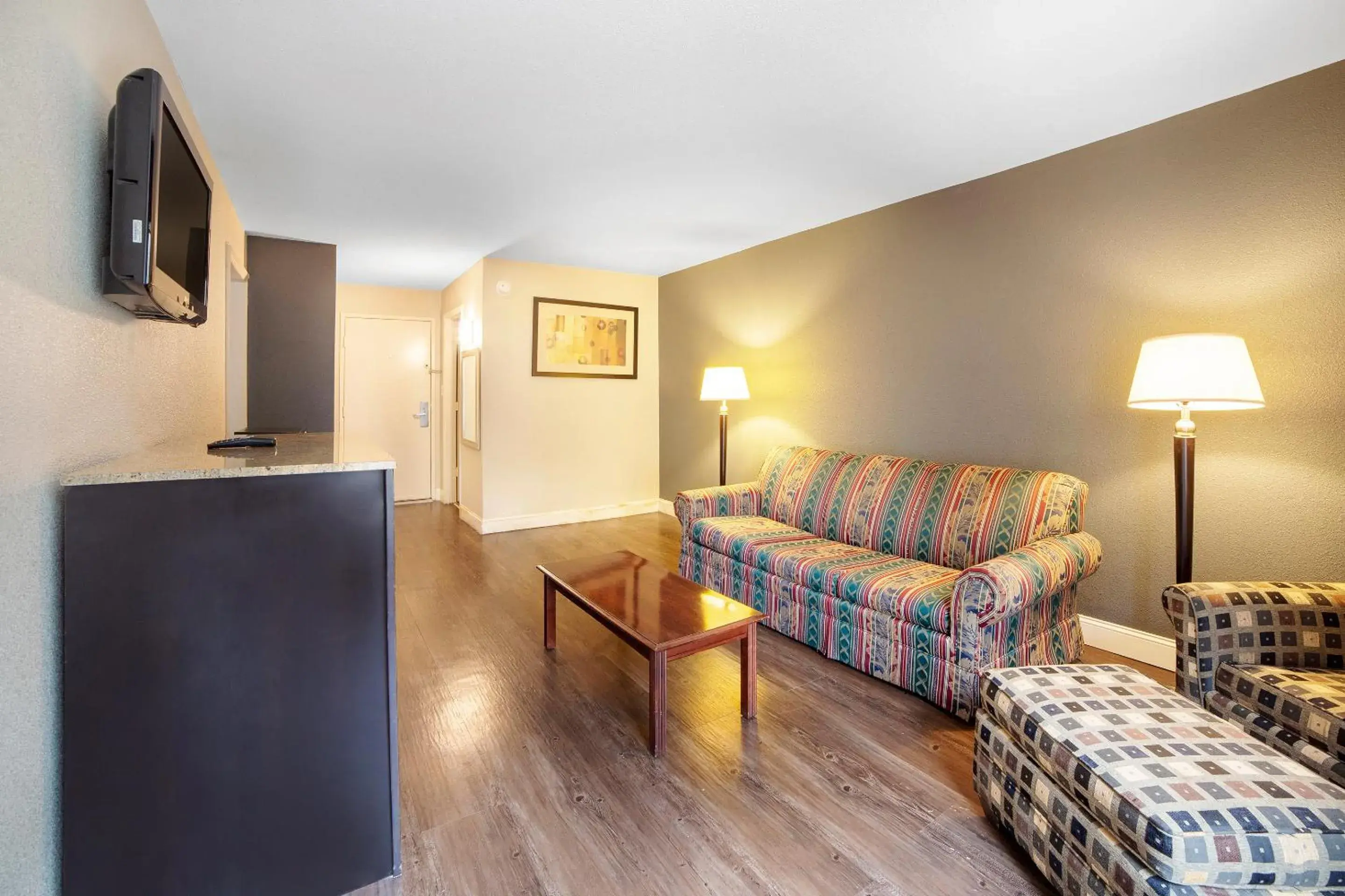 Seating Area in Rodeway Inn