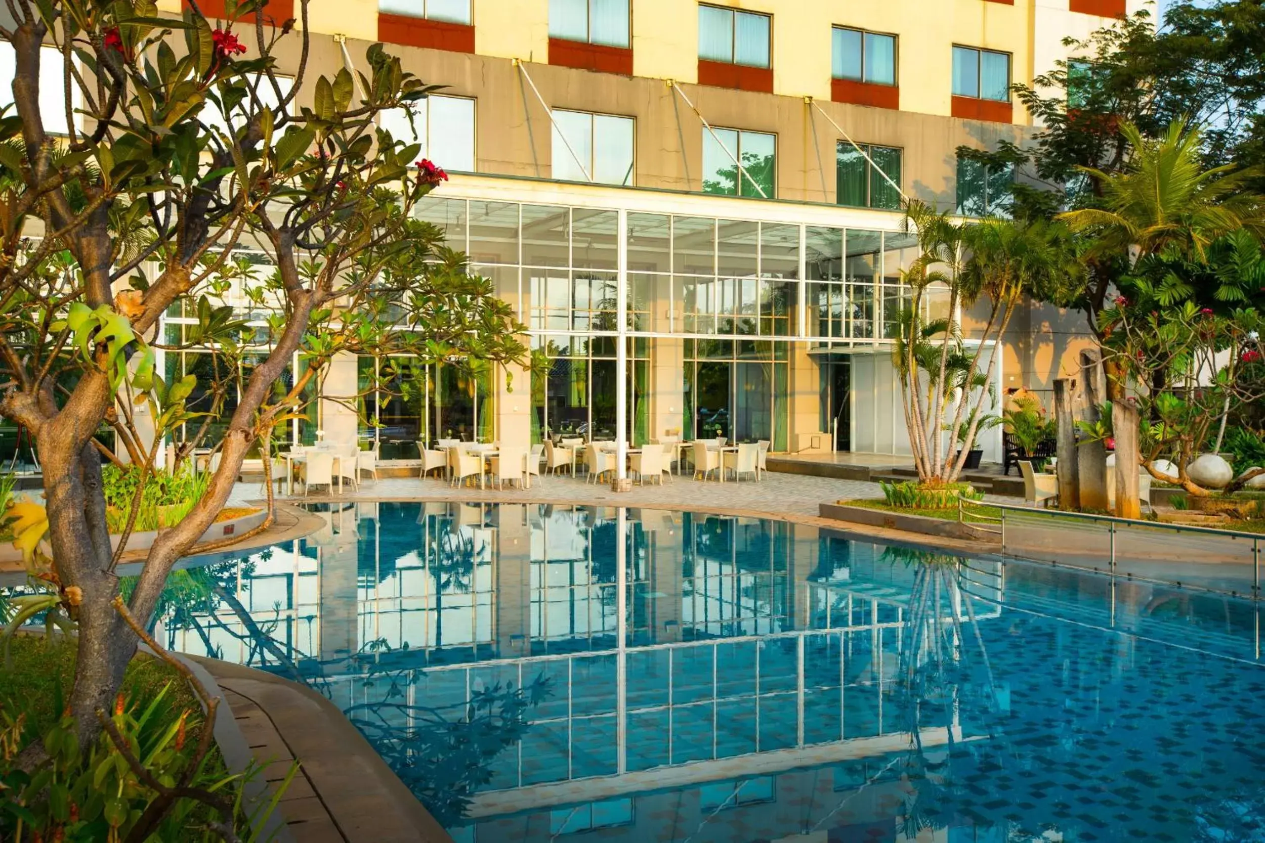 Seating area, Swimming Pool in Hotel Santika Premiere Slipi Jakarta