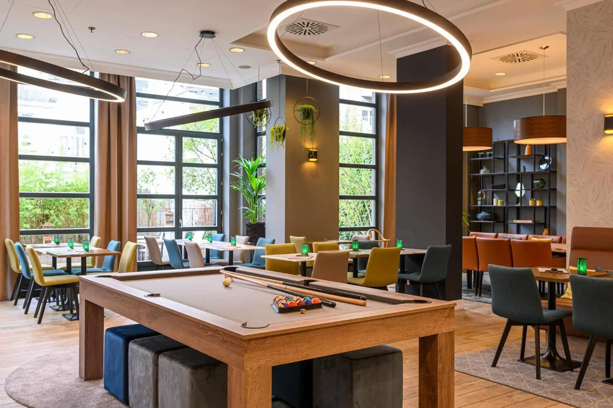 Area and facilities, Billiards in Holiday Inn Brussels Schuman, an IHG Hotel