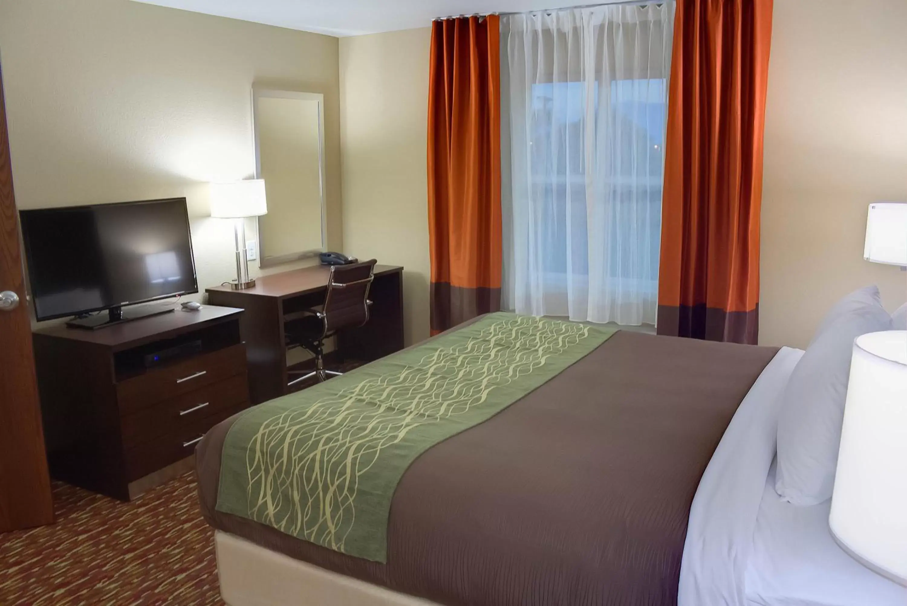 Photo of the whole room, Bed in Comfort Inn & Suites Artesia