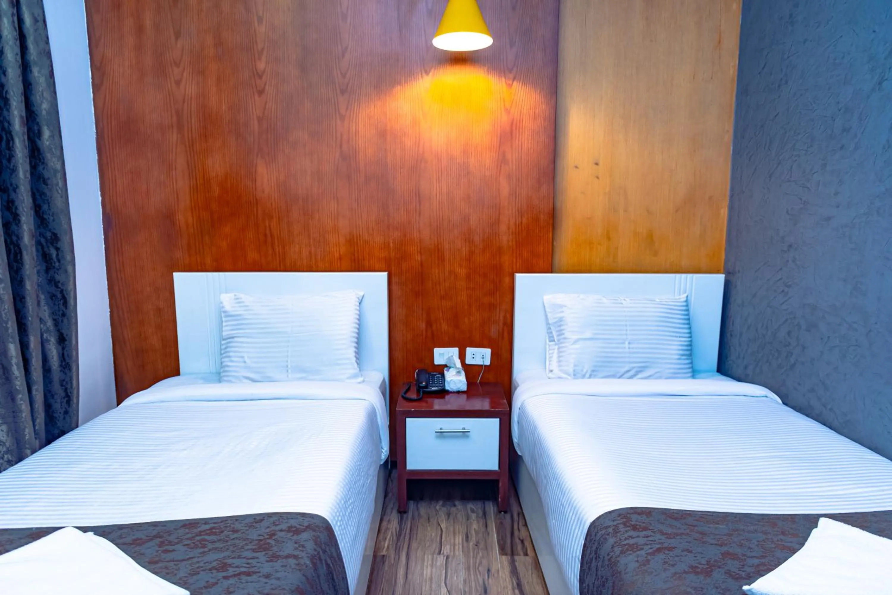 Bedroom, Bed in Museum Plaza