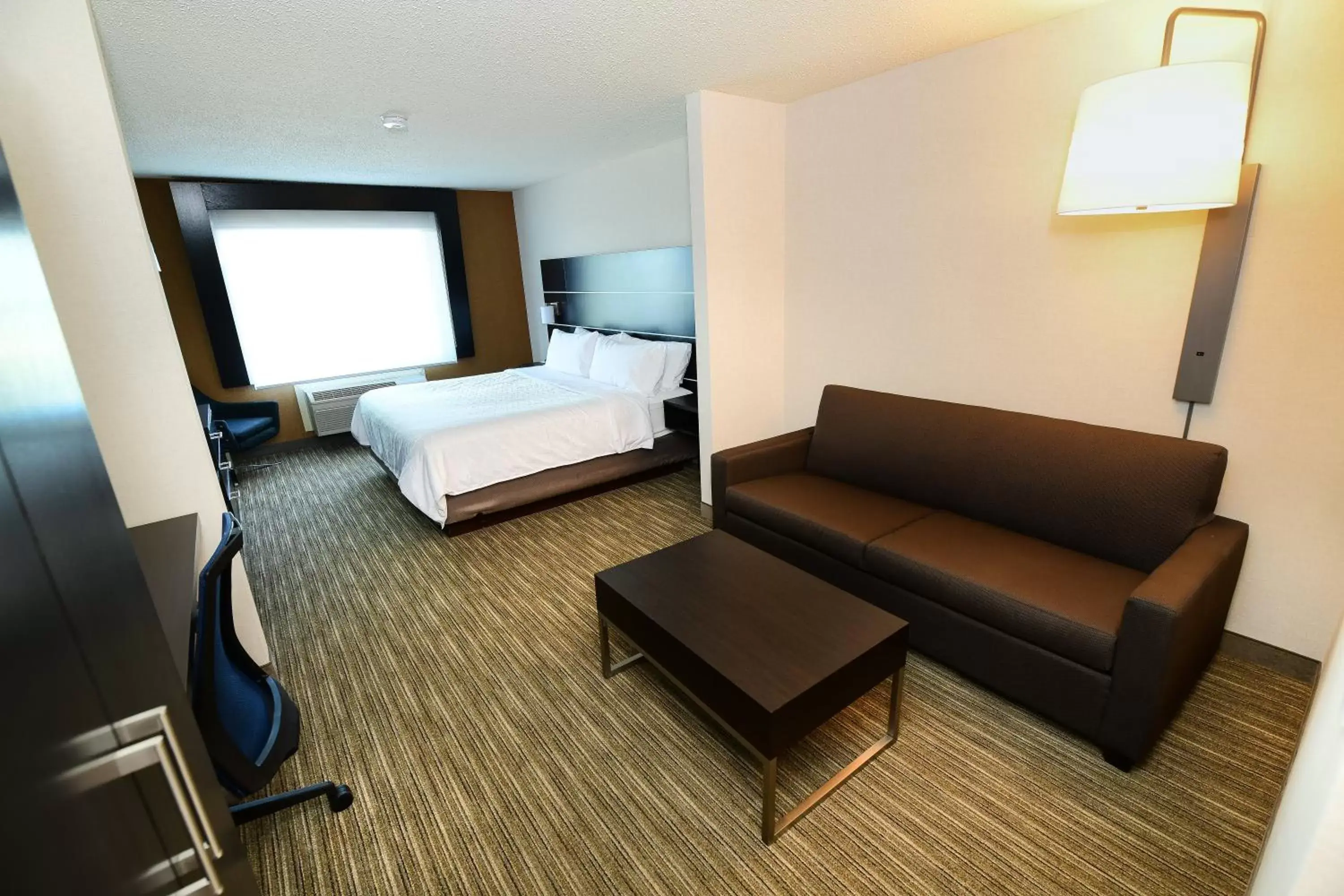 Photo of the whole room in Holiday Inn Express Hotel & Suites Grand Forks, an IHG Hotel