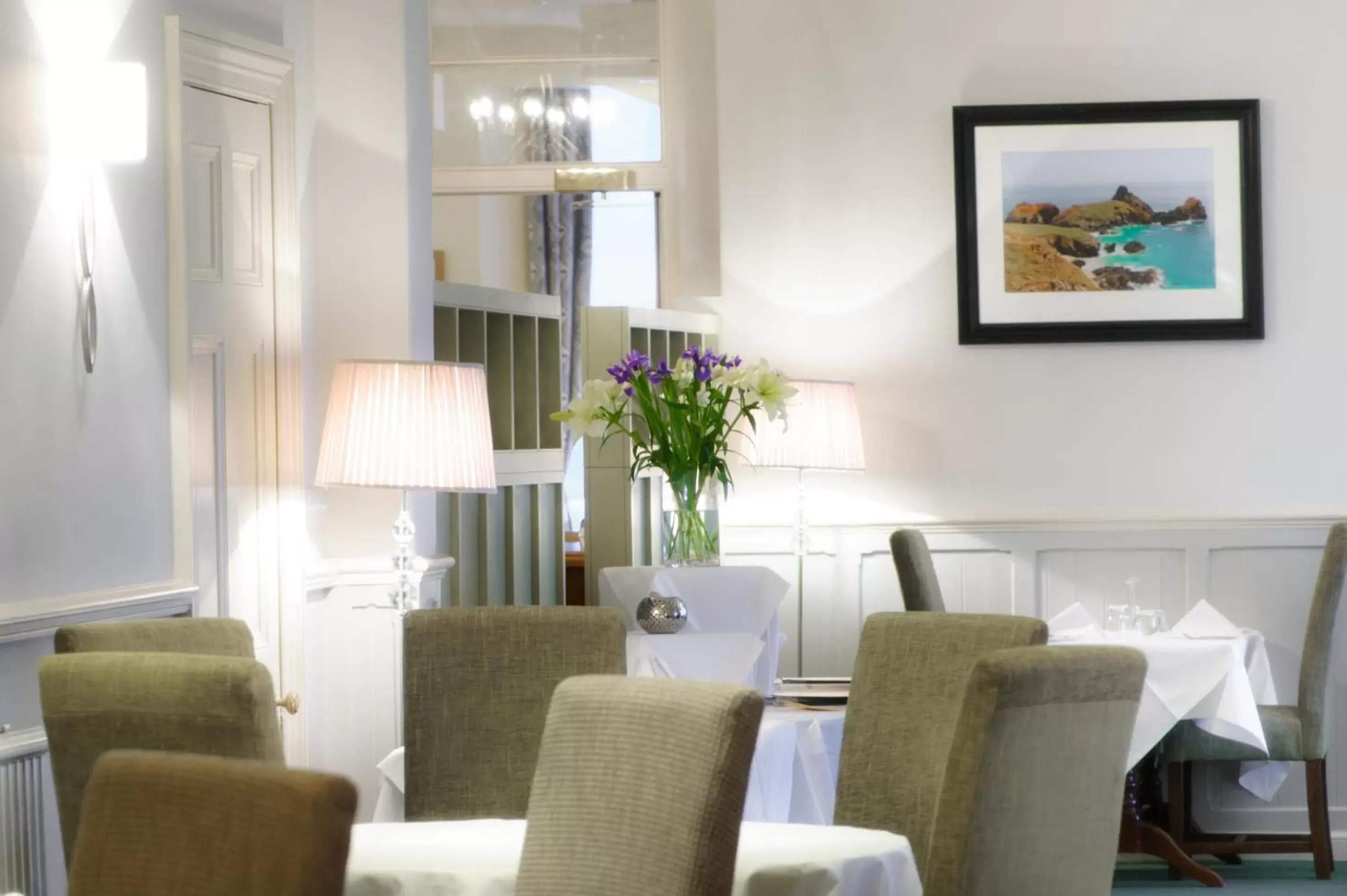 Restaurant/places to eat, Dining Area in Mullion Cove Hotel & Spa