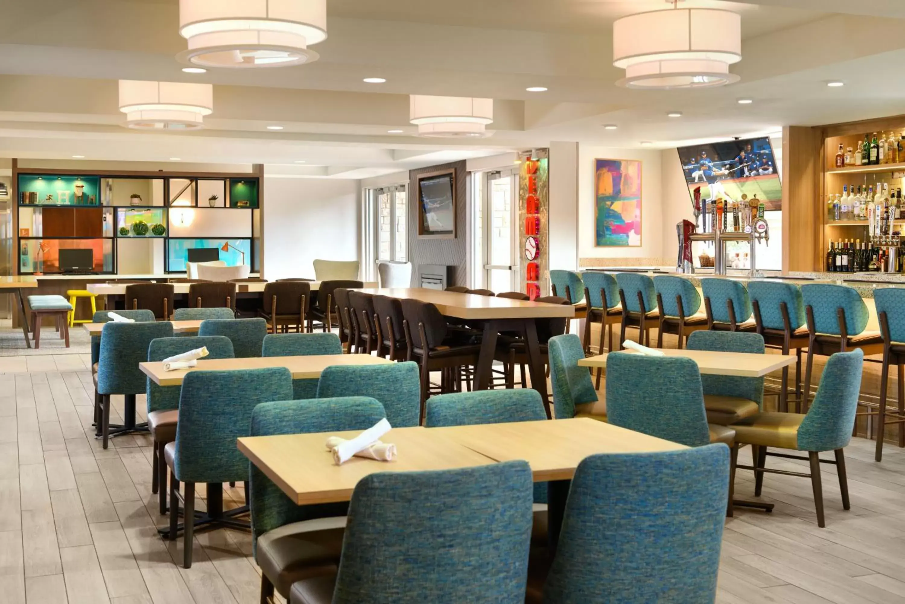 Restaurant/Places to Eat in Holiday Inn Oakland Airport, an IHG Hotel