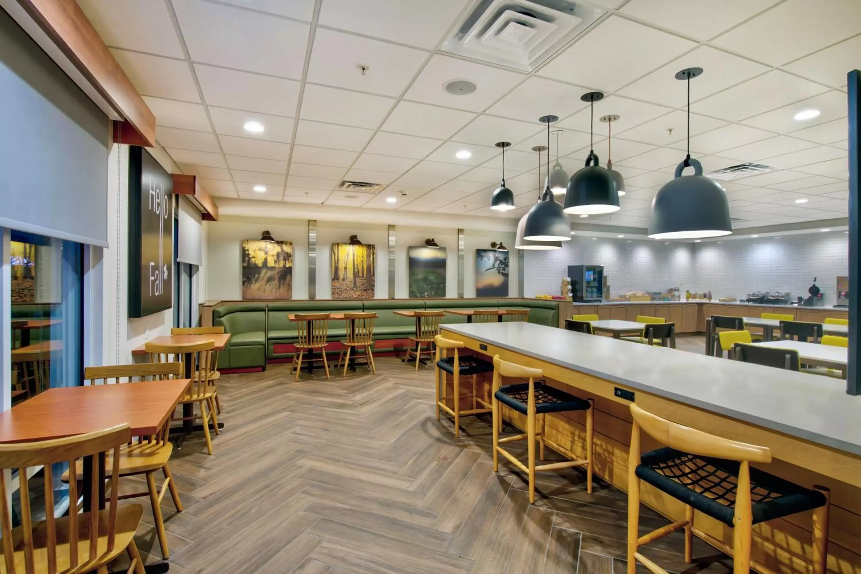 Breakfast, Restaurant/Places to Eat in Fairfield Inn & Suites by Marriott Cortland