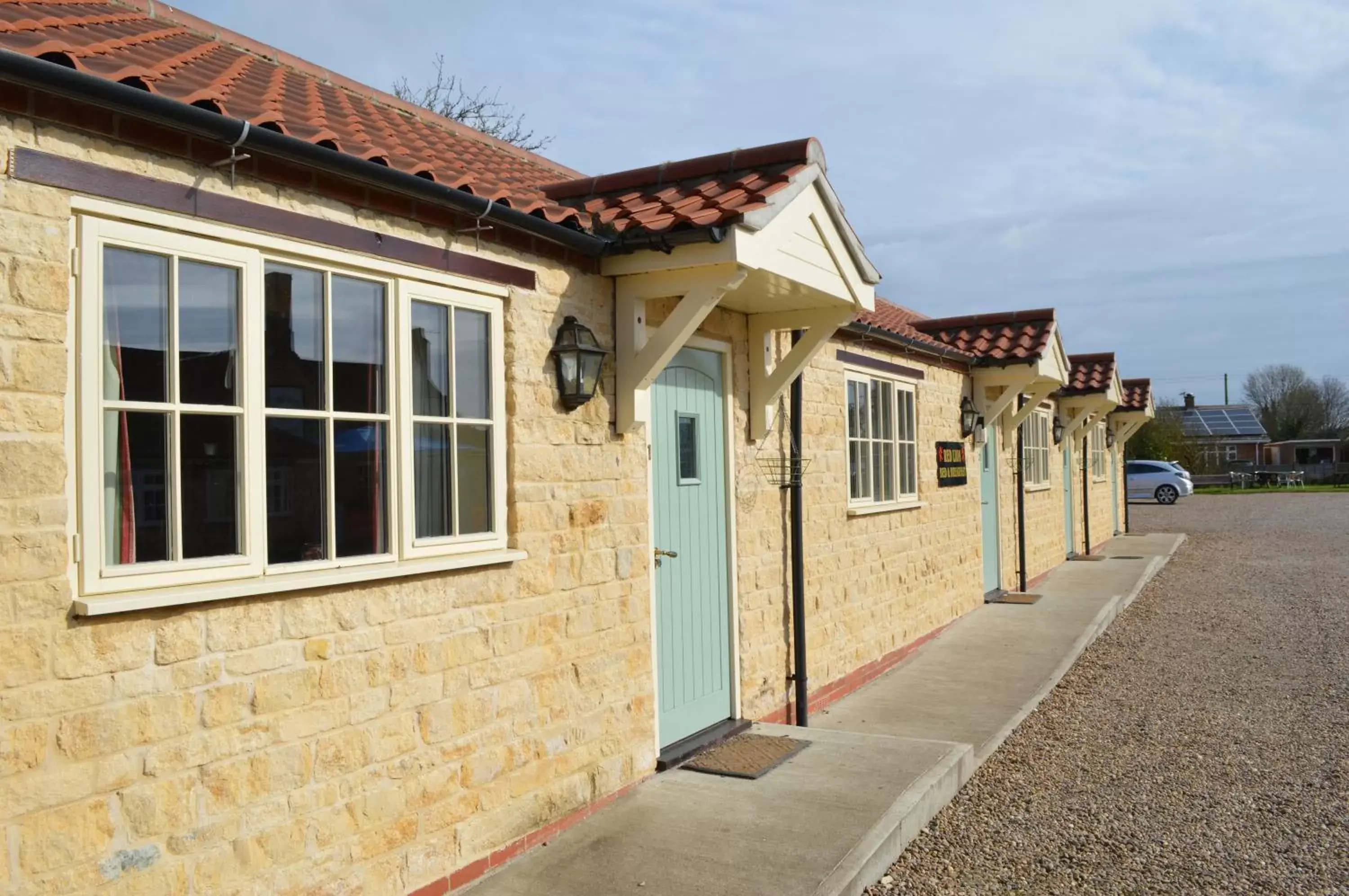 Facade/entrance, Property Building in Red Lion Dunston