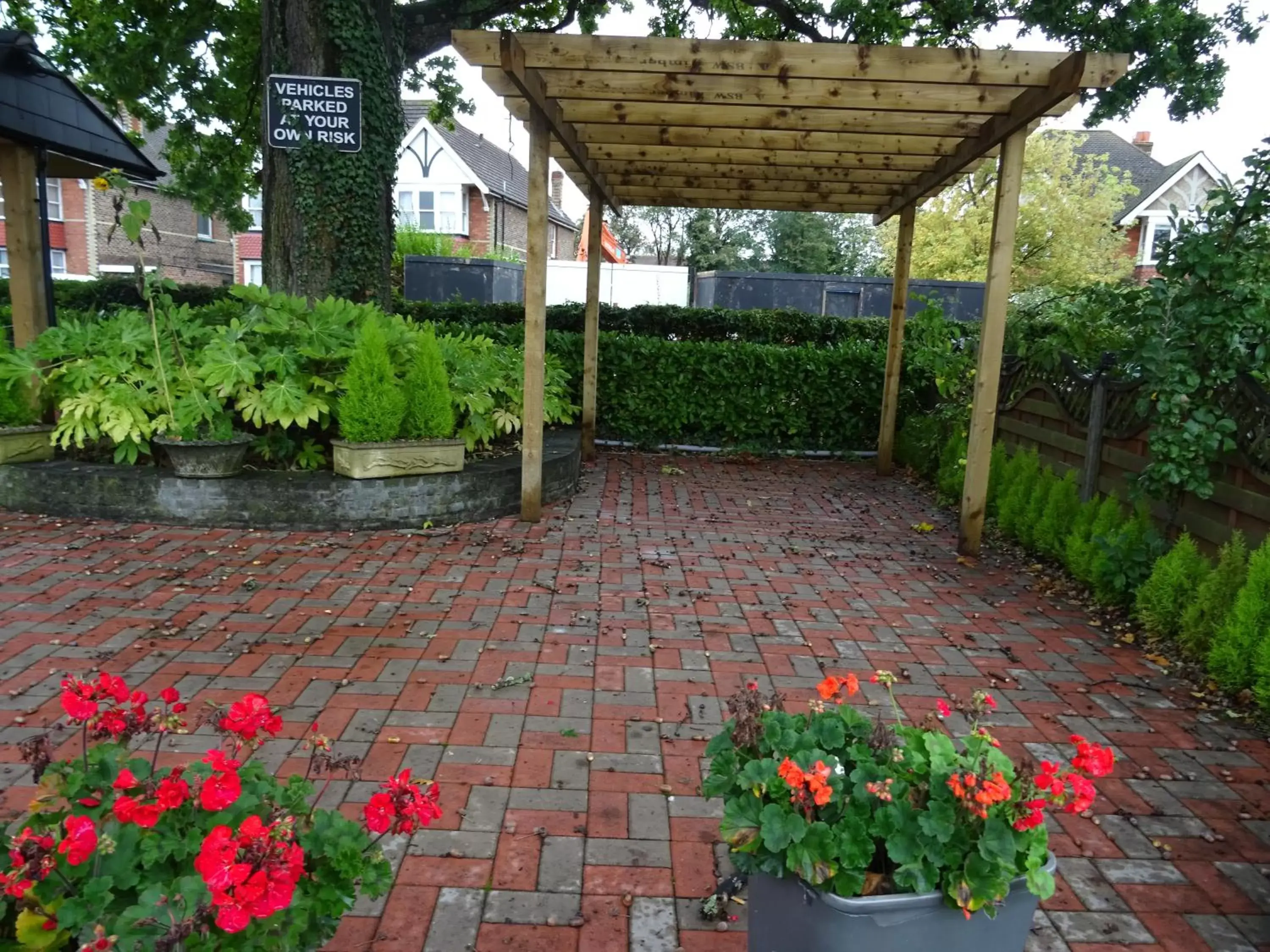 Patio in The Gatwick White House Hotel