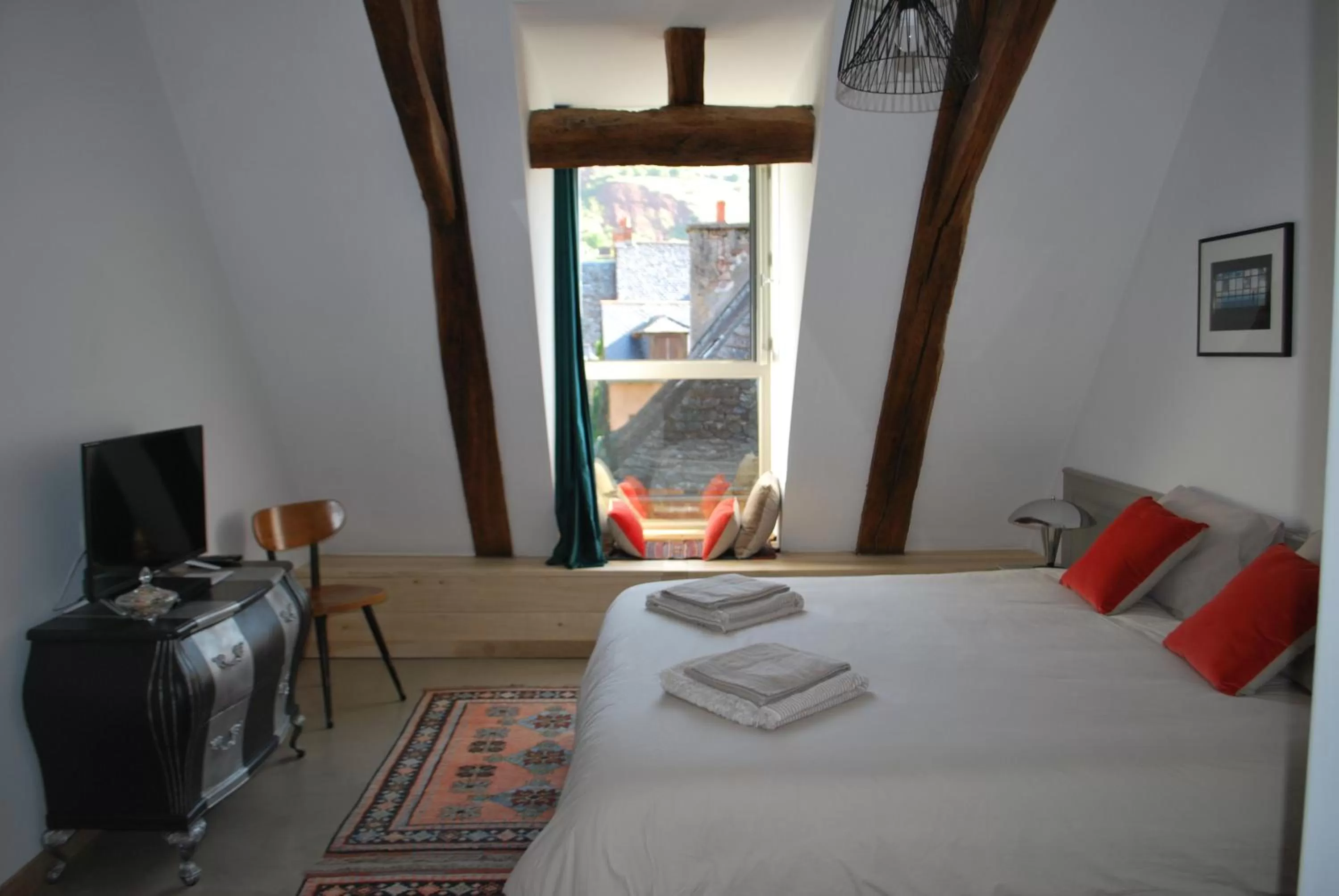 Photo of the whole room, Bed in Natangora