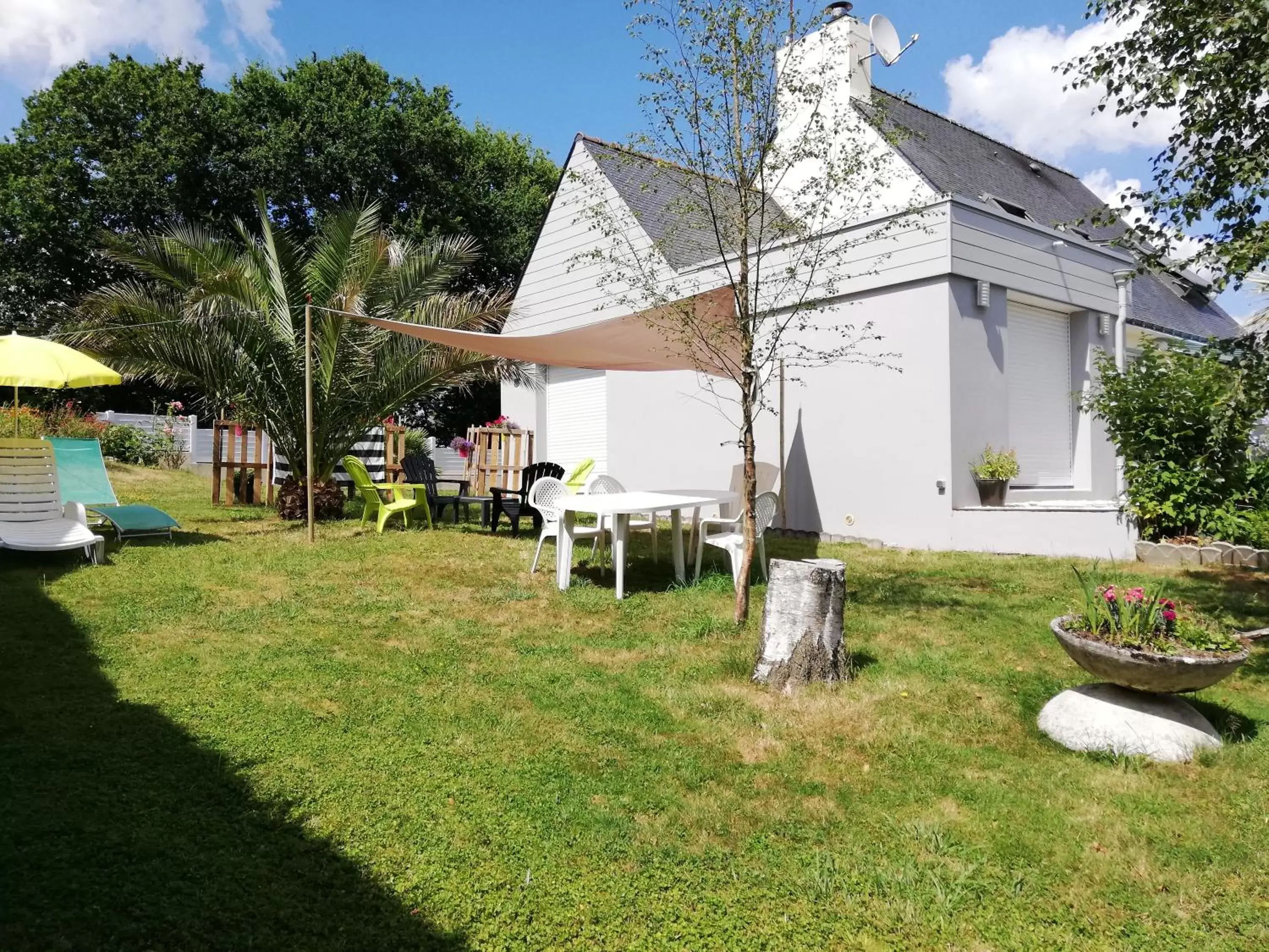 Garden view, Garden in 1 chambre d'hôte entre terre et mer