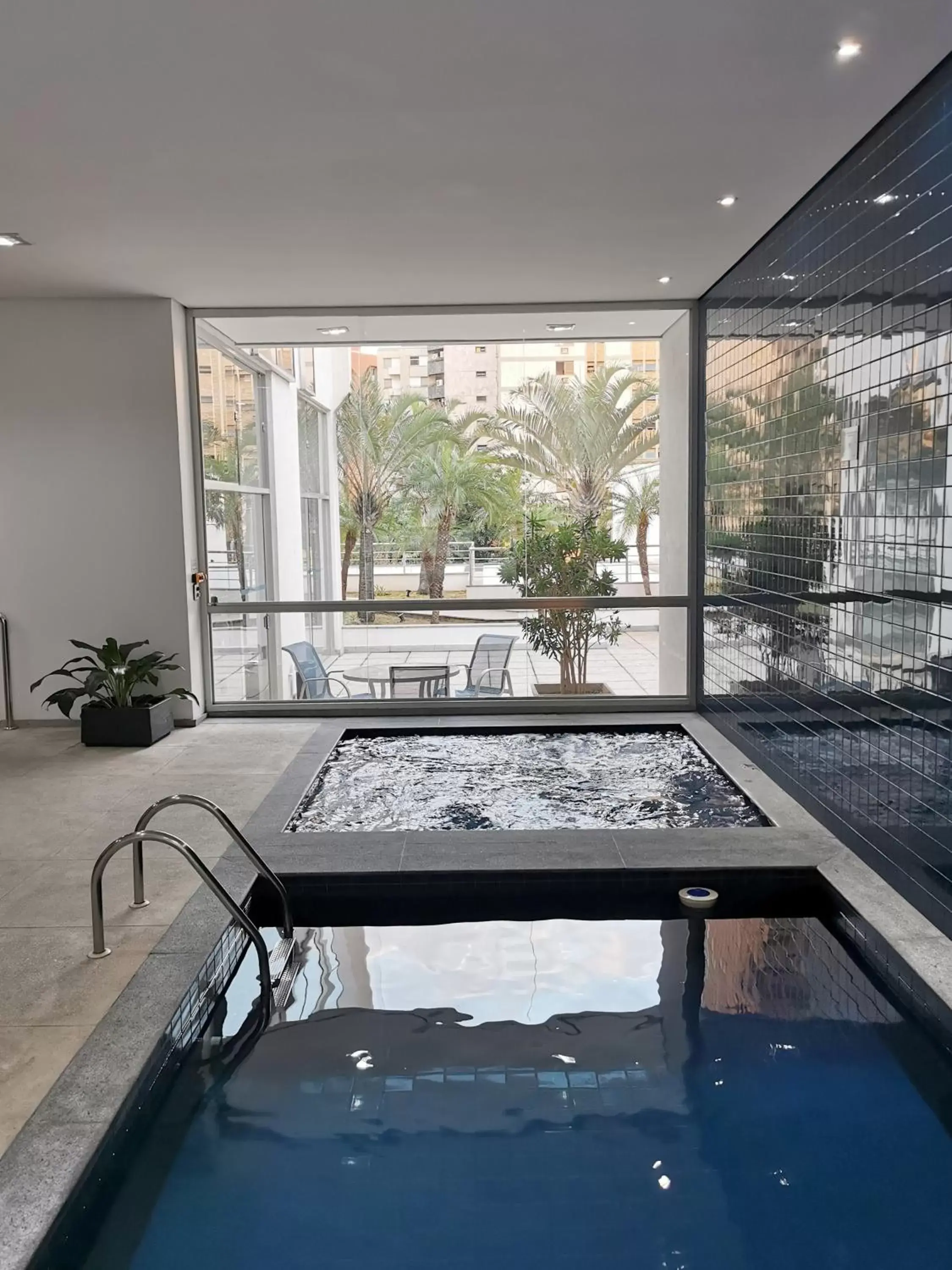 Swimming Pool in H2 Platinum Lourdes