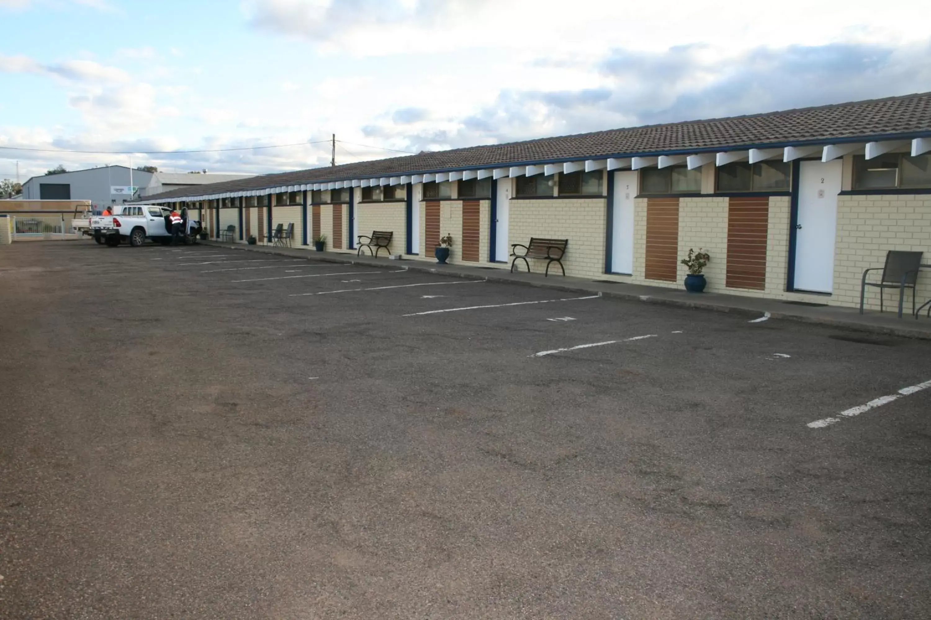 Property Building in The Plains Motor Inn