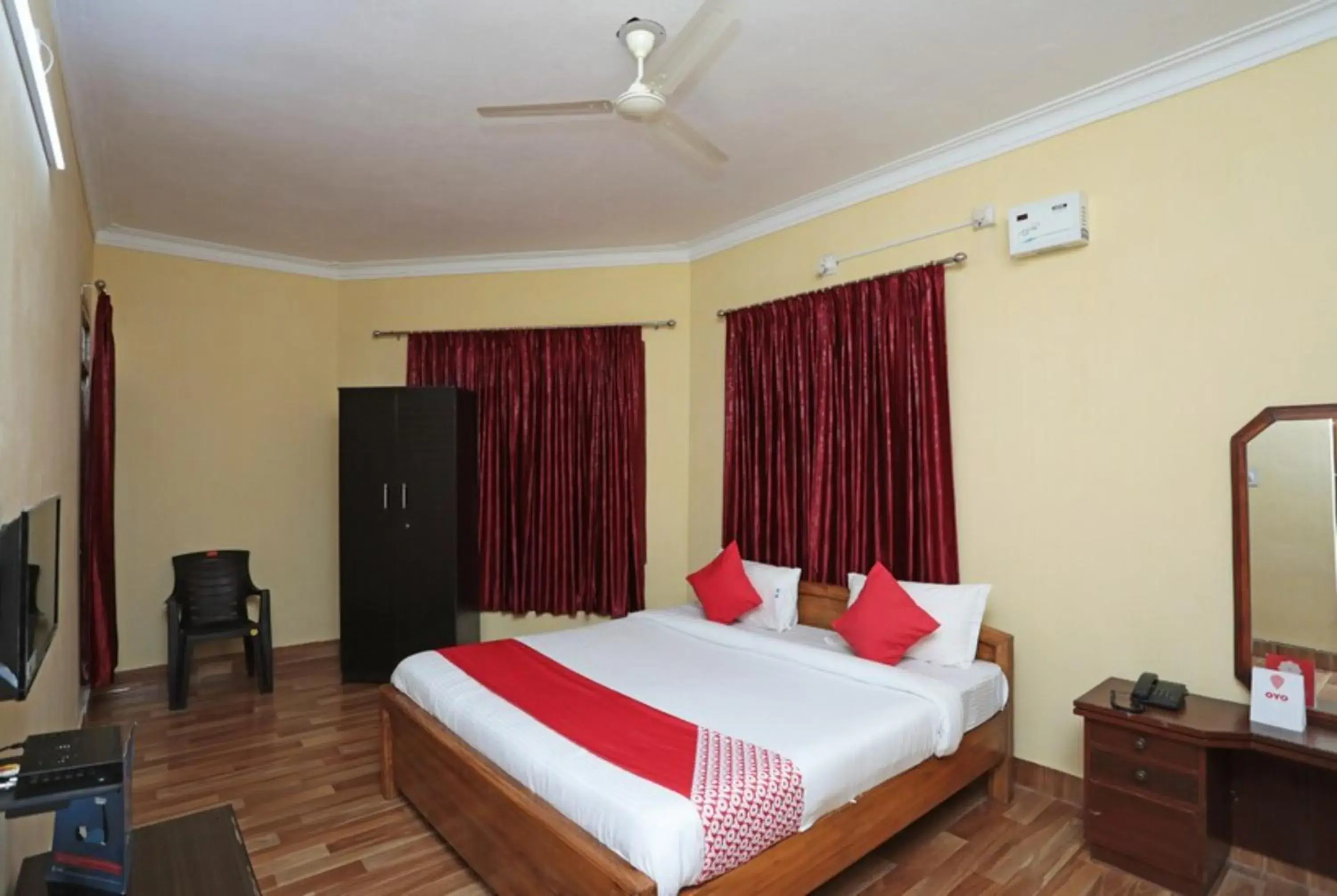 Bed in Goroomgo Pink Villa Guest House Bhubaneswar