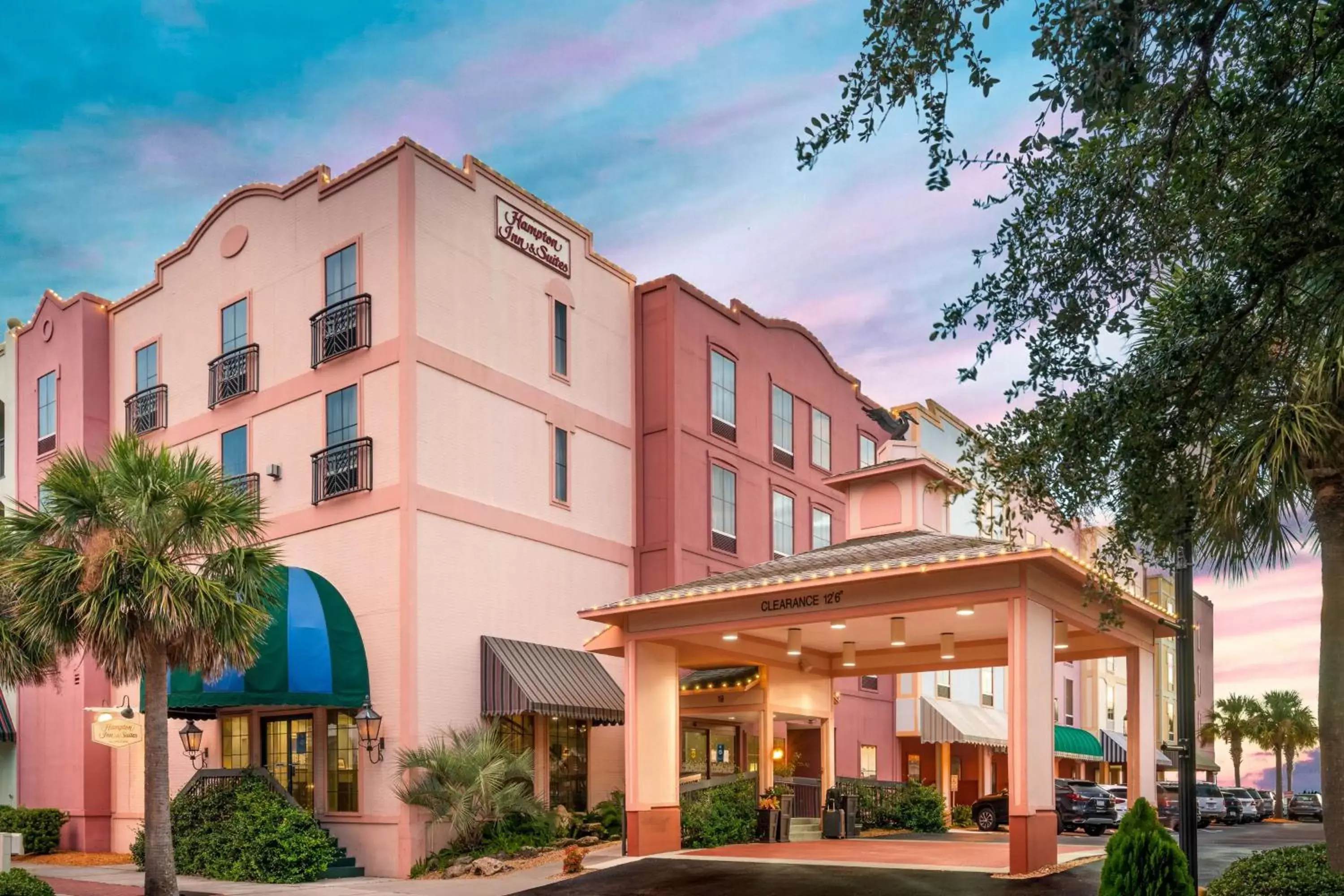 Property Building in Hampton Inn & Suites Amelia Island