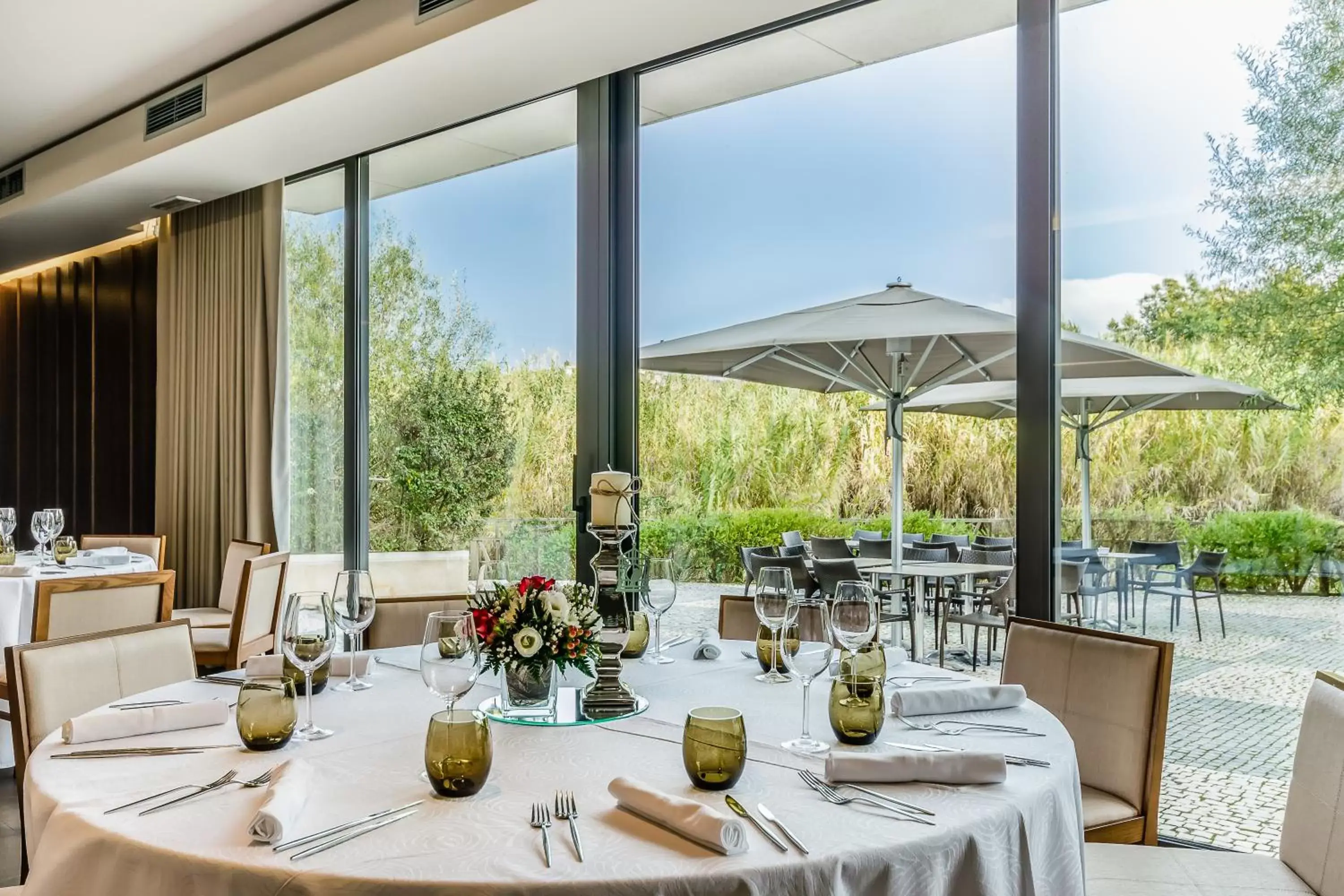 Banquet/Function facilities, Restaurant/Places to Eat in Hotel Villa Batalha