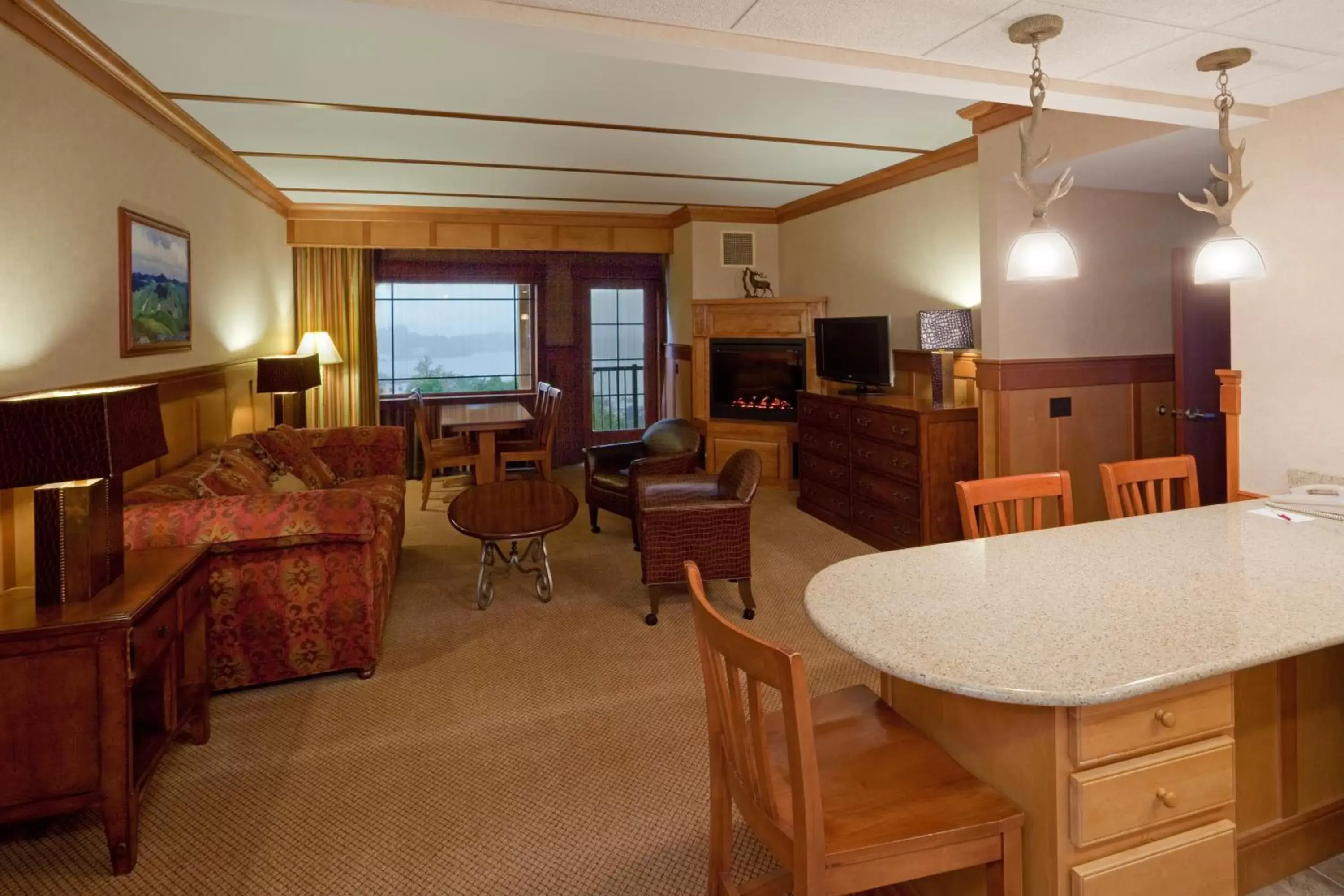 Photo of the whole room, Seating Area in Crowne Plaza Lake Placid, an IHG Hotel