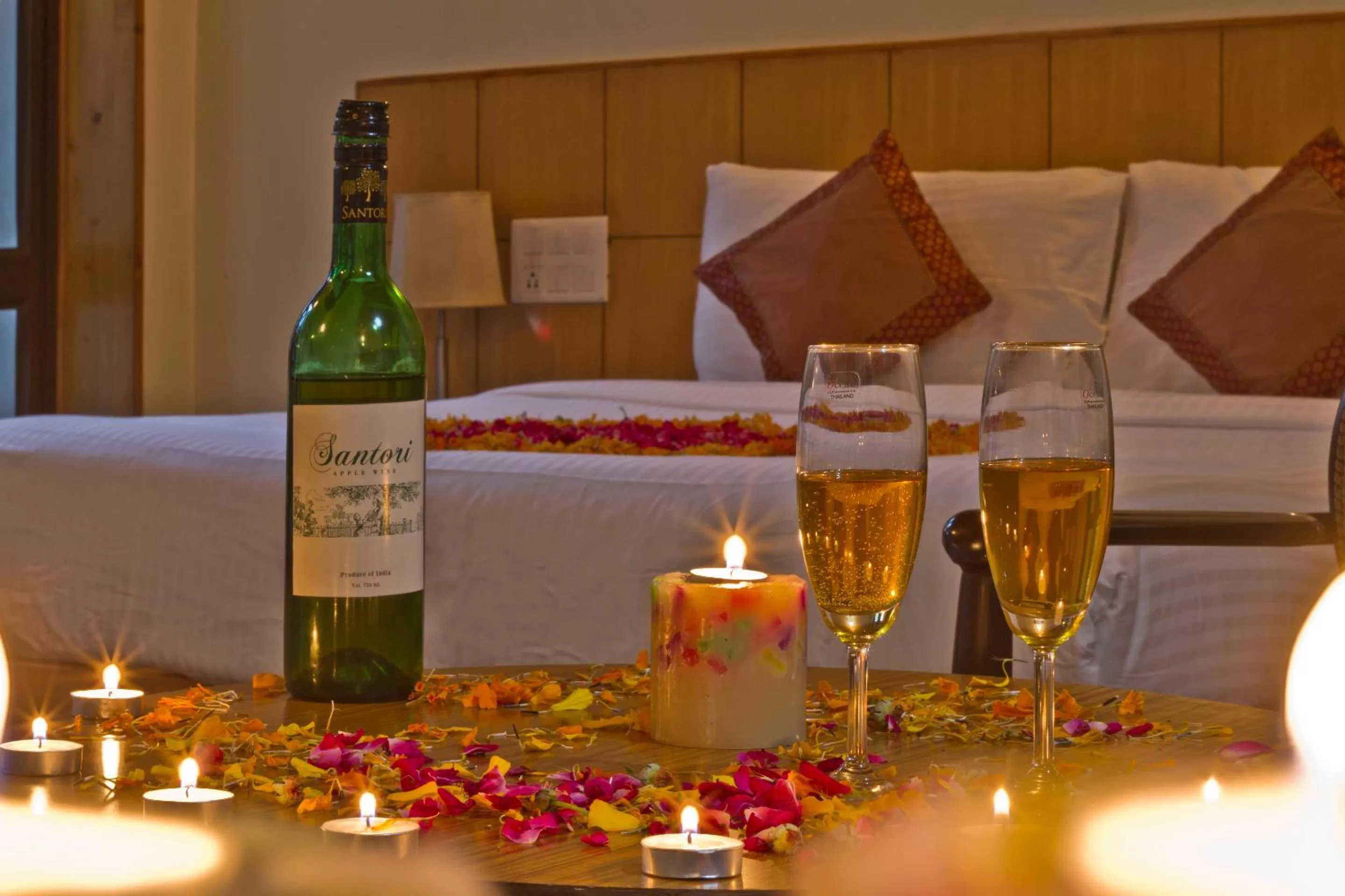 Alcoholic drinks in Hotel Broadways Inn