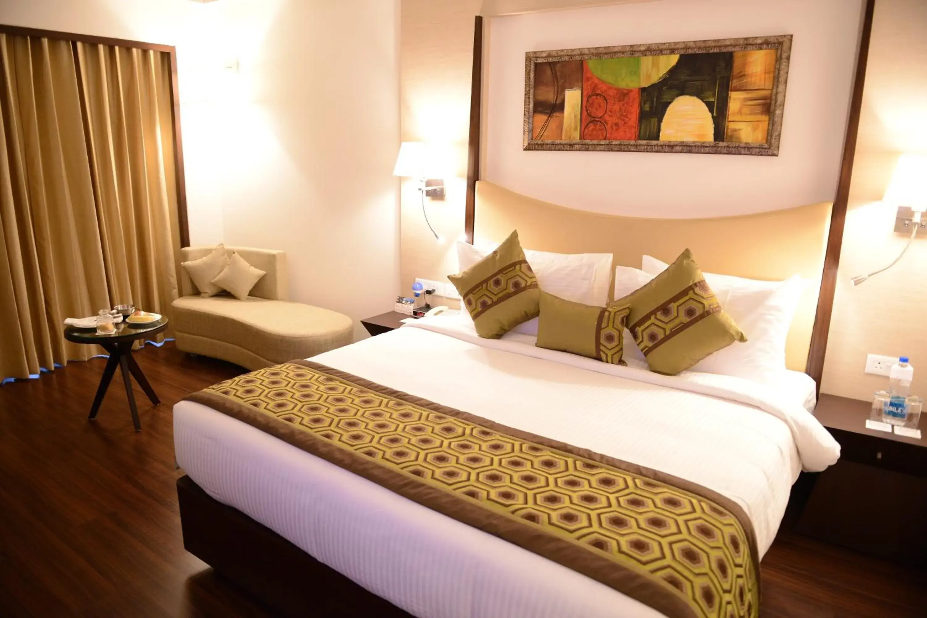 Photo of the whole room, Bed in Country Inn & Suites by Radisson, Gurugram Sohna Road