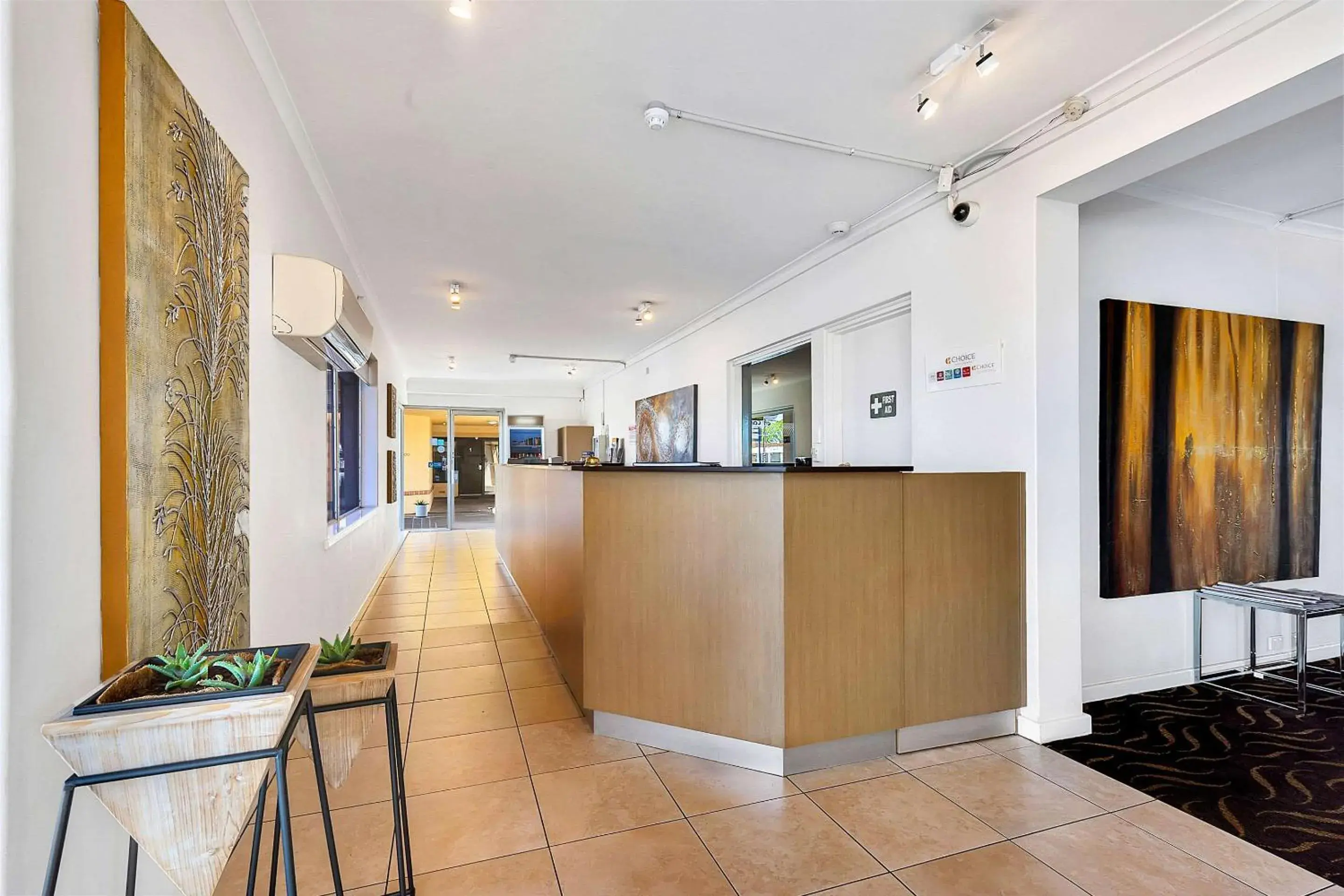 Lobby or reception, Lobby/Reception in COMFORT INN MANHATTAN - ADELAIDE