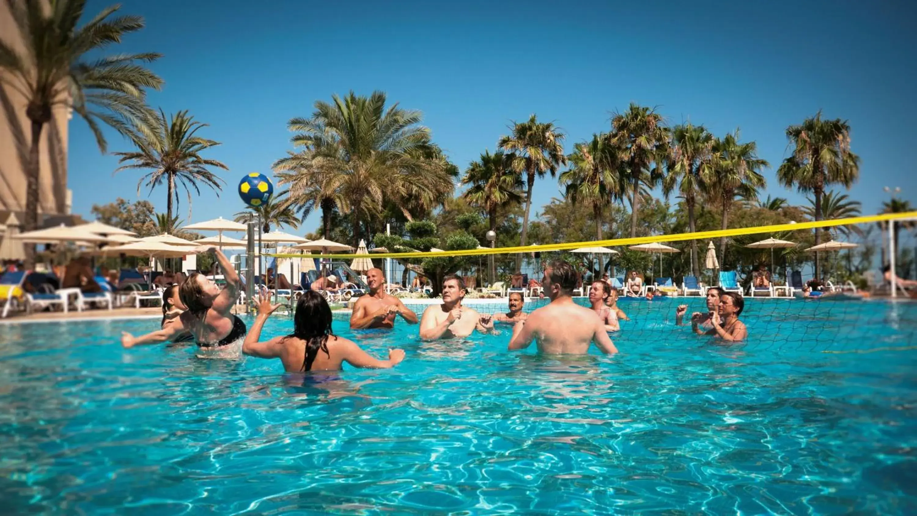 People, Swimming Pool in Sentido Castell de Mar