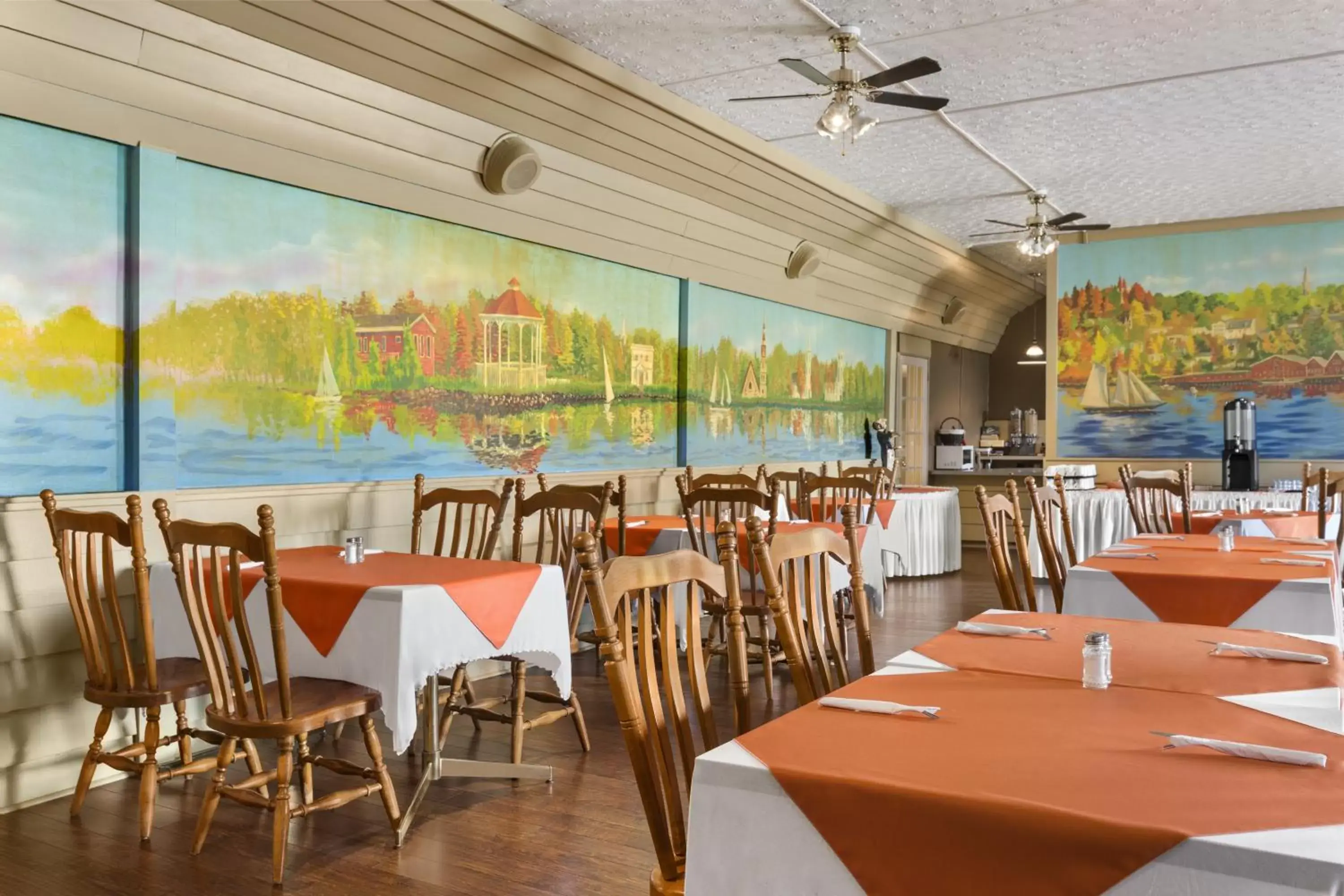 Restaurant/places to eat in Days Inn by Wyndham Bridgewater Conference Center Restaurant/places to eat in Days Inn by Wyndham Bridgewater Conference Center