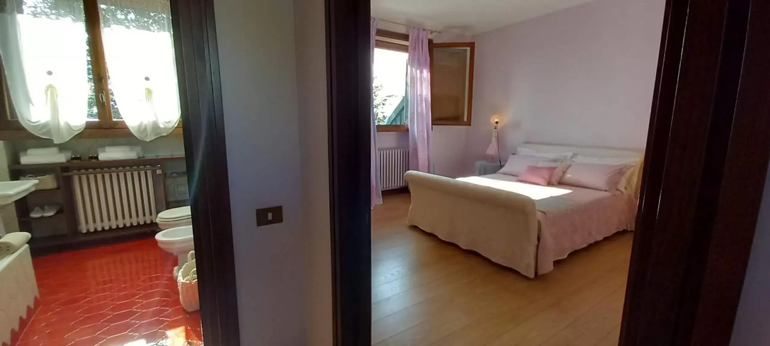 Photo of the whole room, Bed in Villa Pieve