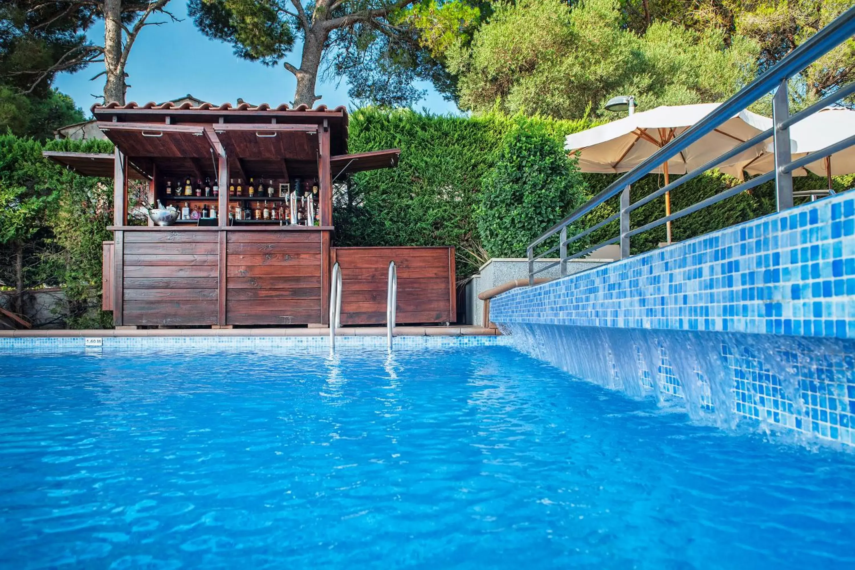 Restaurant/places to eat, Swimming Pool in Hotel Cala del Pi - Adults Only