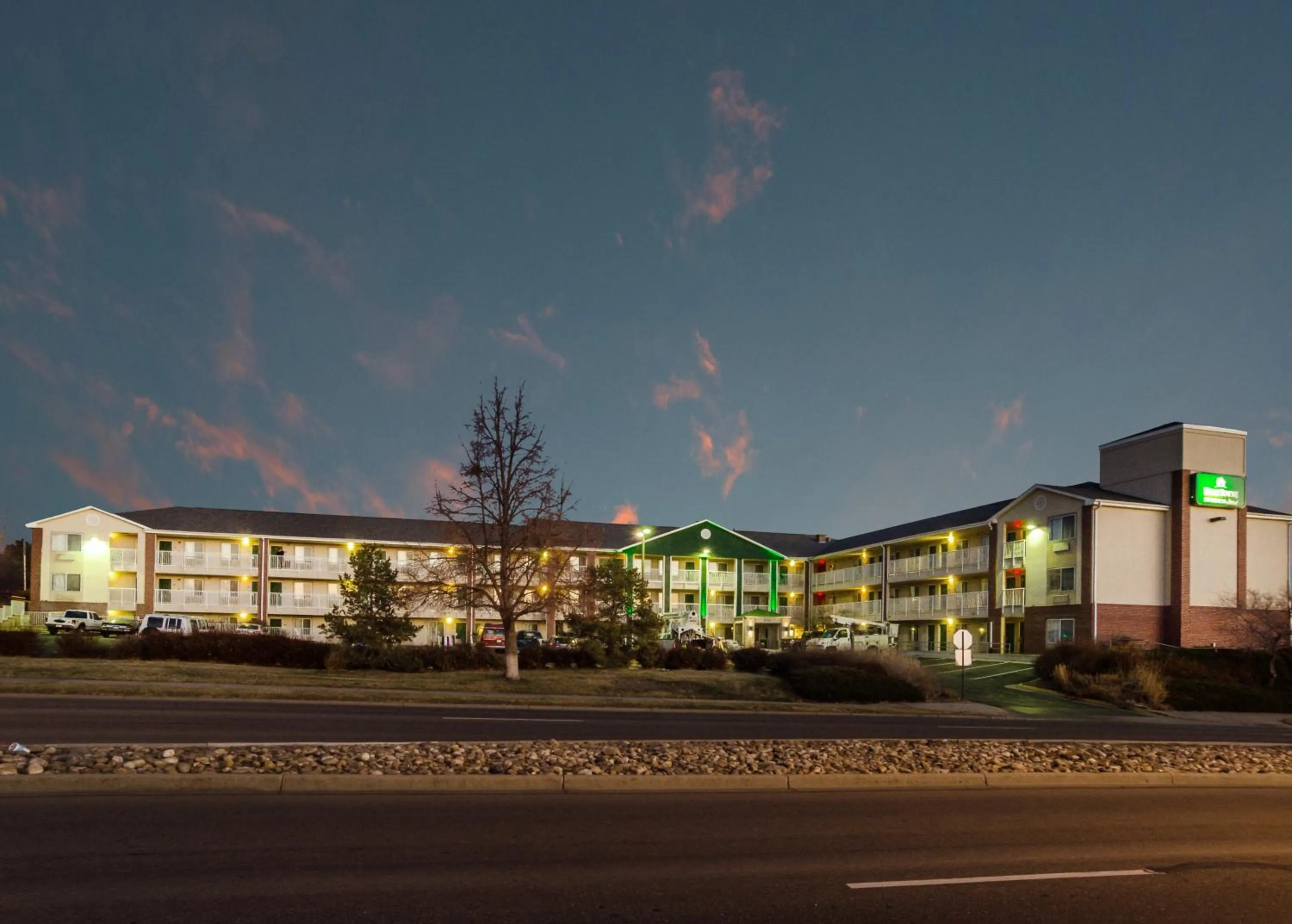 Property building in HomeTowne Studios by Red Roof Denver - Thornton