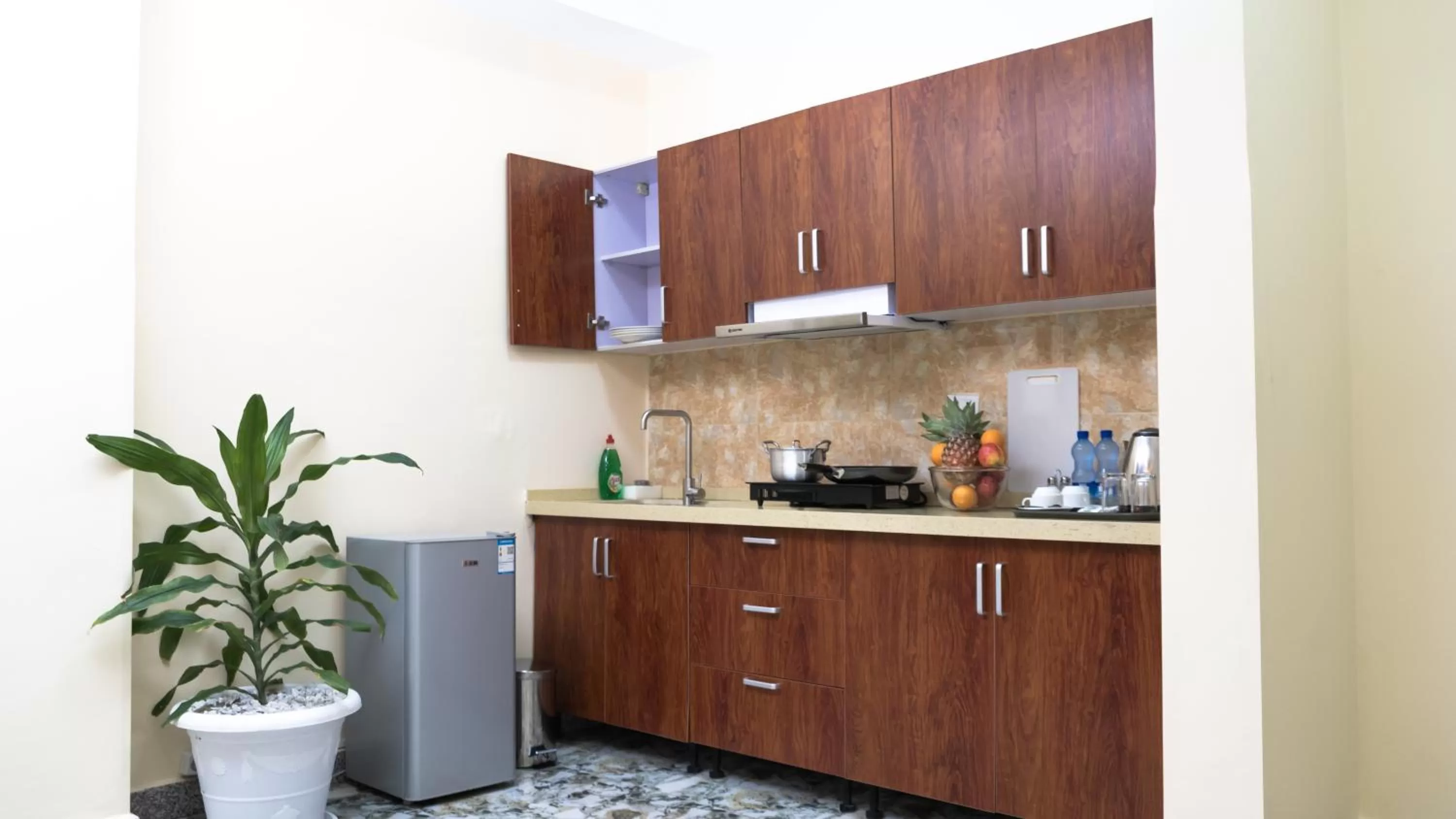 Dabi Hotel & Apartments