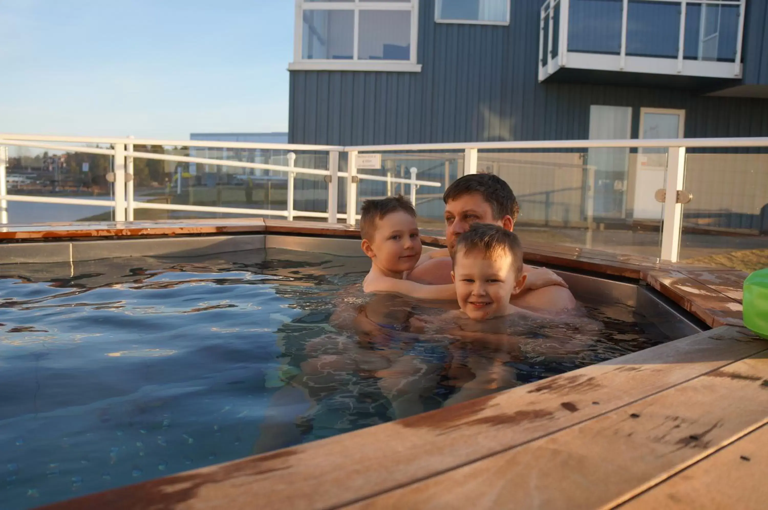 People, Swimming Pool in Best Western Hotel Corallen