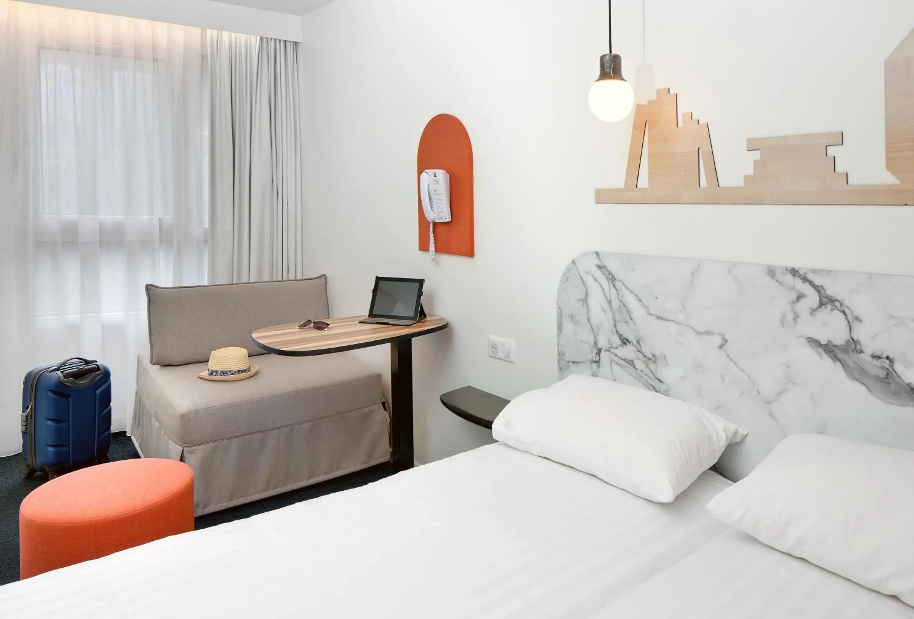 Bed in ibis Styles Vichy Centre