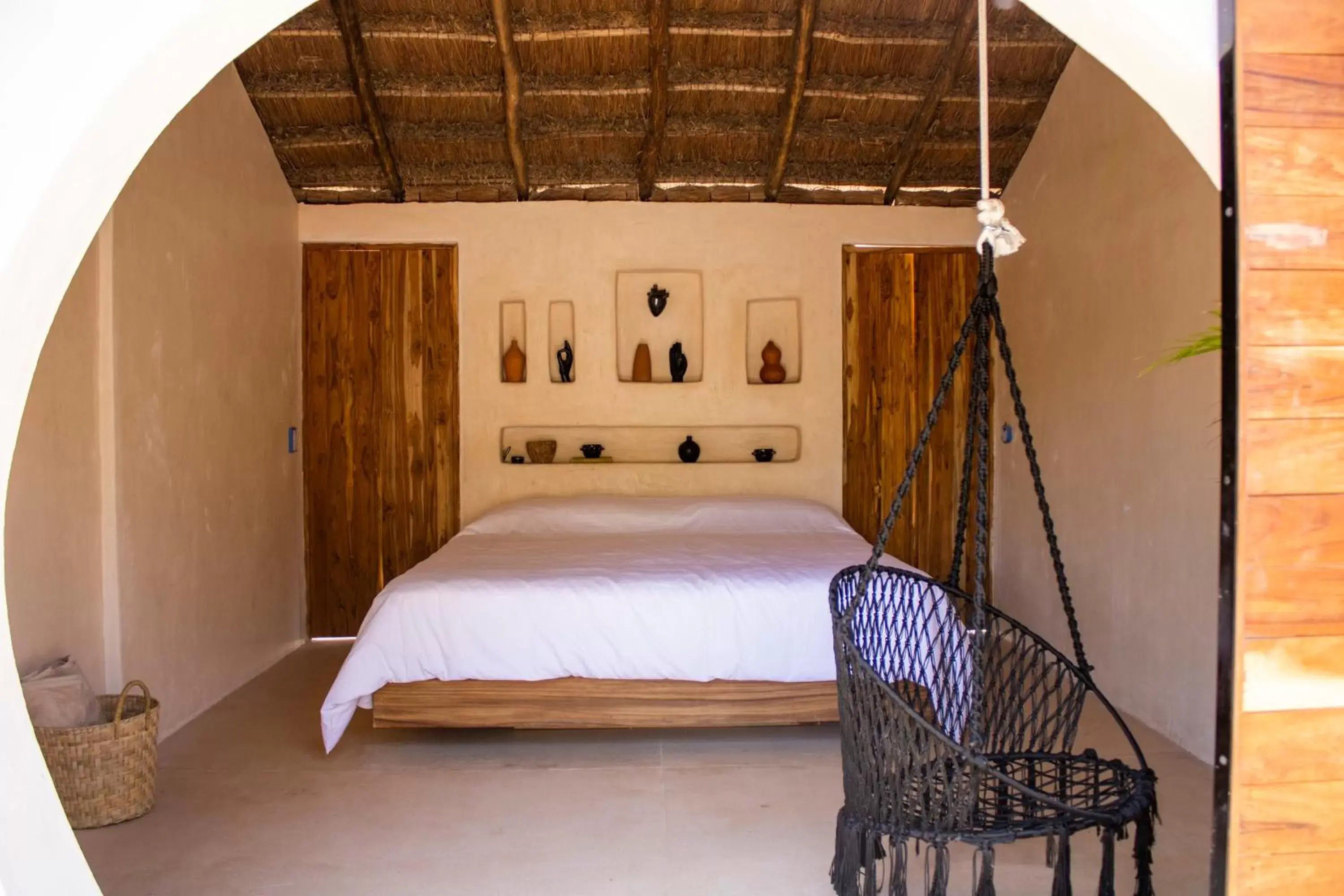 Bed in BH HOTEL & CENOTE TULUM - Adults Only