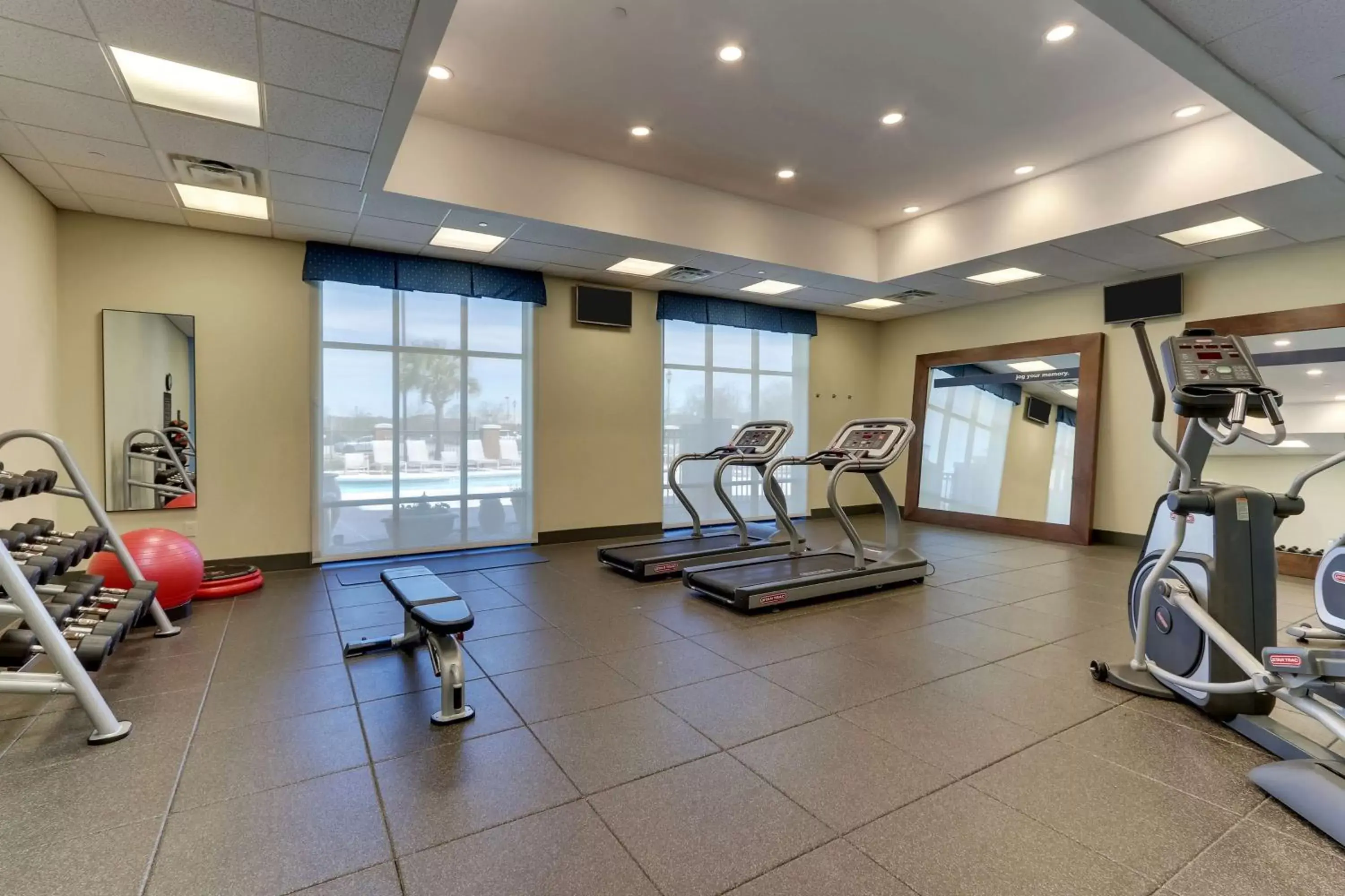 Fitness centre/facilities, Fitness Center/Facilities in Hampton Inn & Suites - Hartsville, SC