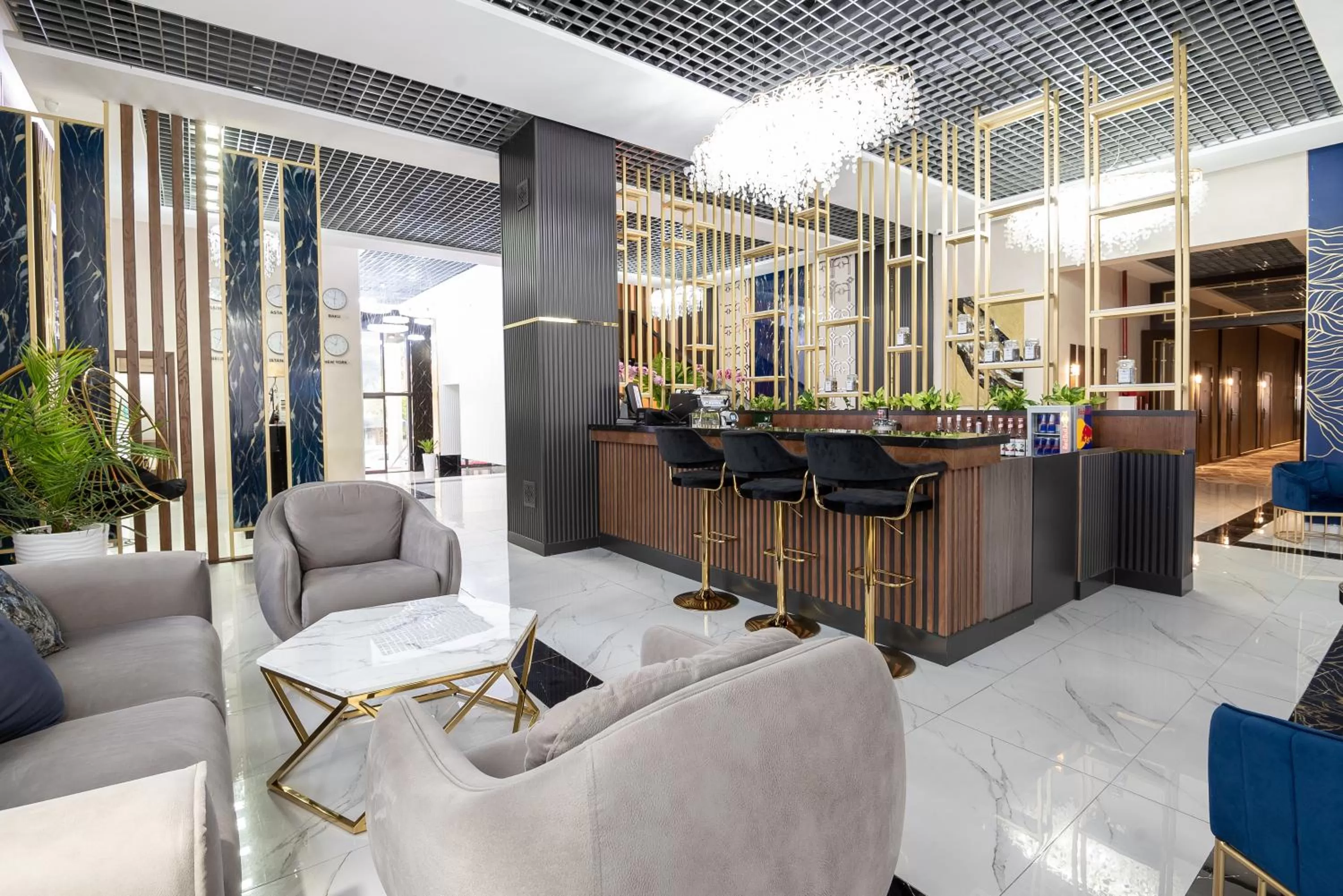 Lounge or bar in Tauke Khan Plaza