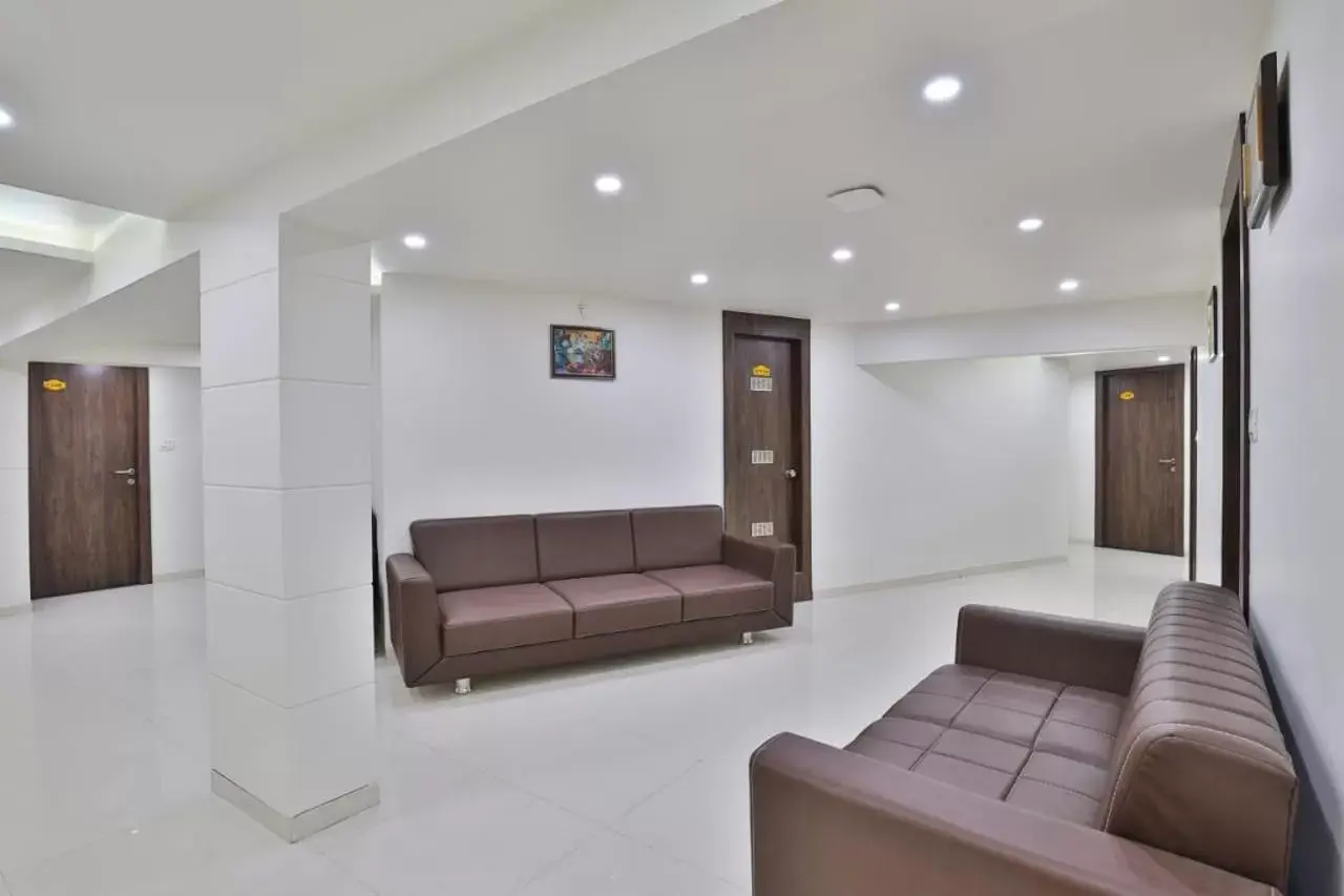 Lobby or reception in Hotel Nice RAILWAY STATION Lobby or reception in Hotel Nice RAILWAY STATION