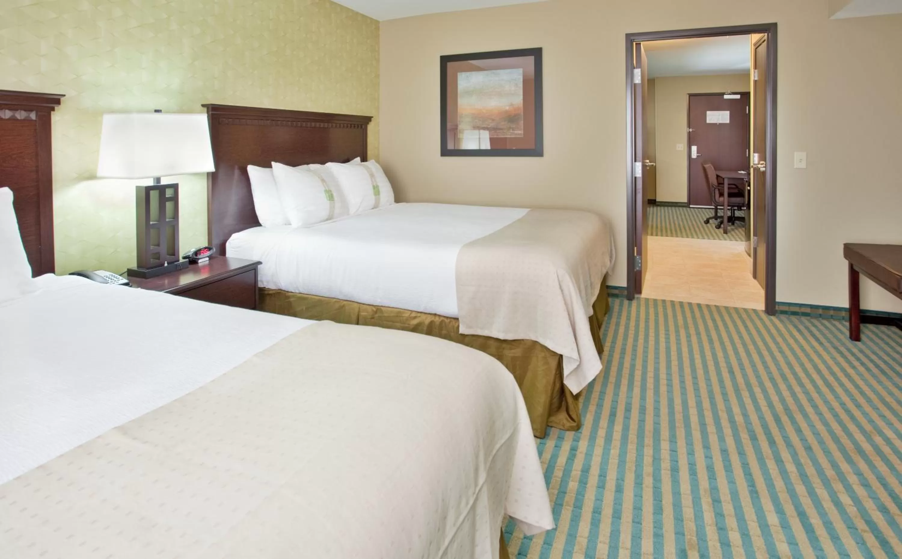 Bedroom, Bed in Holiday Inn Columbia East by IHG
